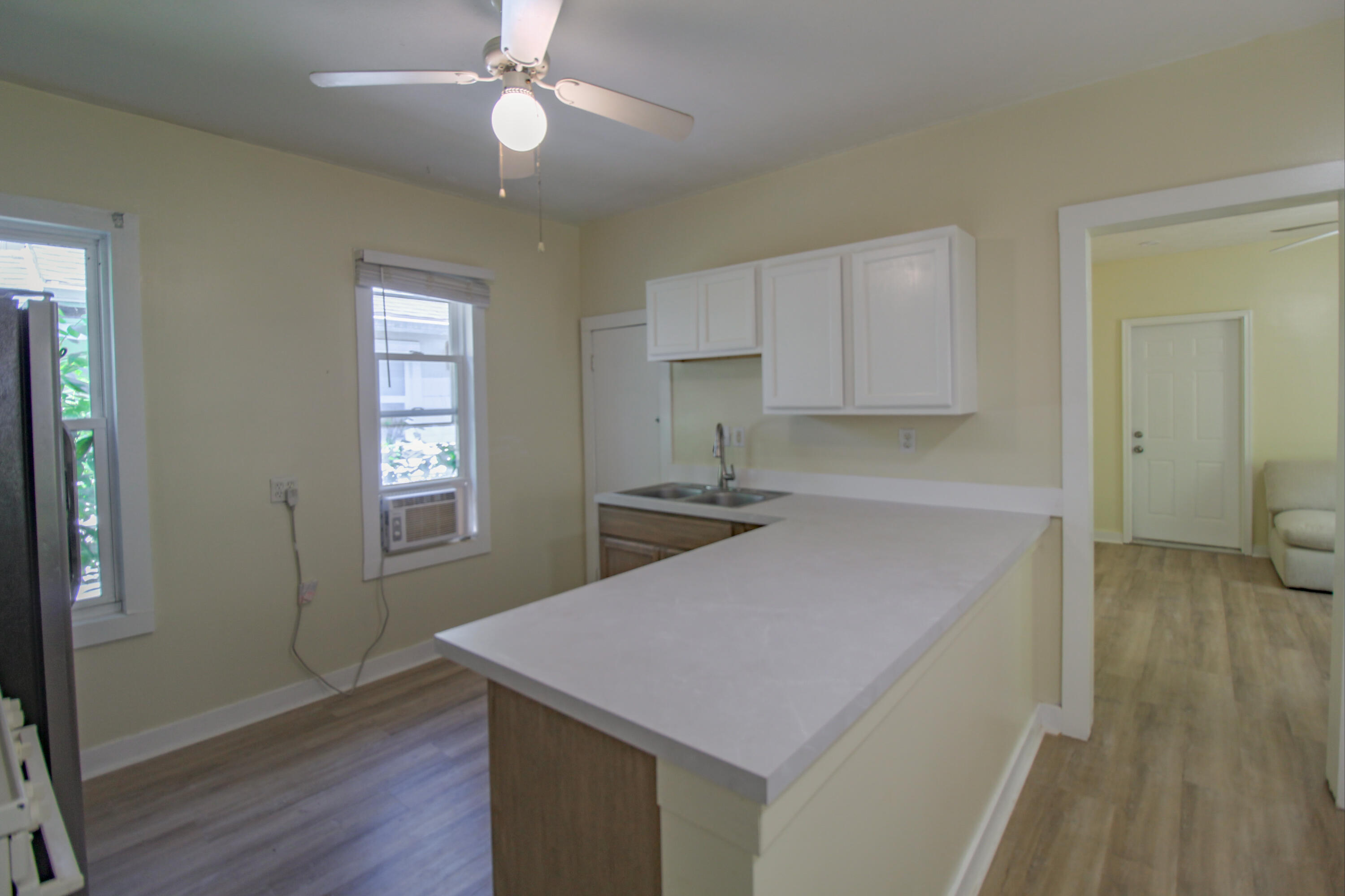 637 Prospect Avenue NE Grand Rapids MI 49503