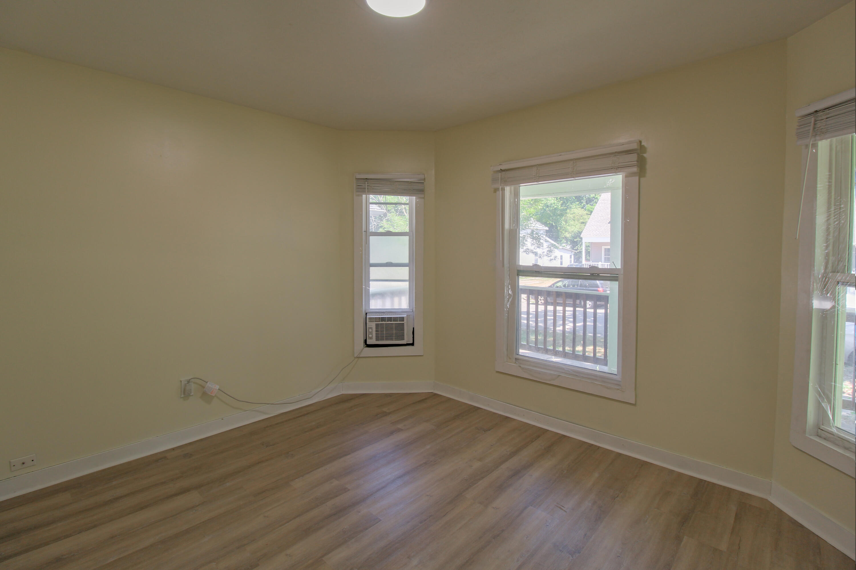 637 Prospect Avenue NE Grand Rapids MI 49503