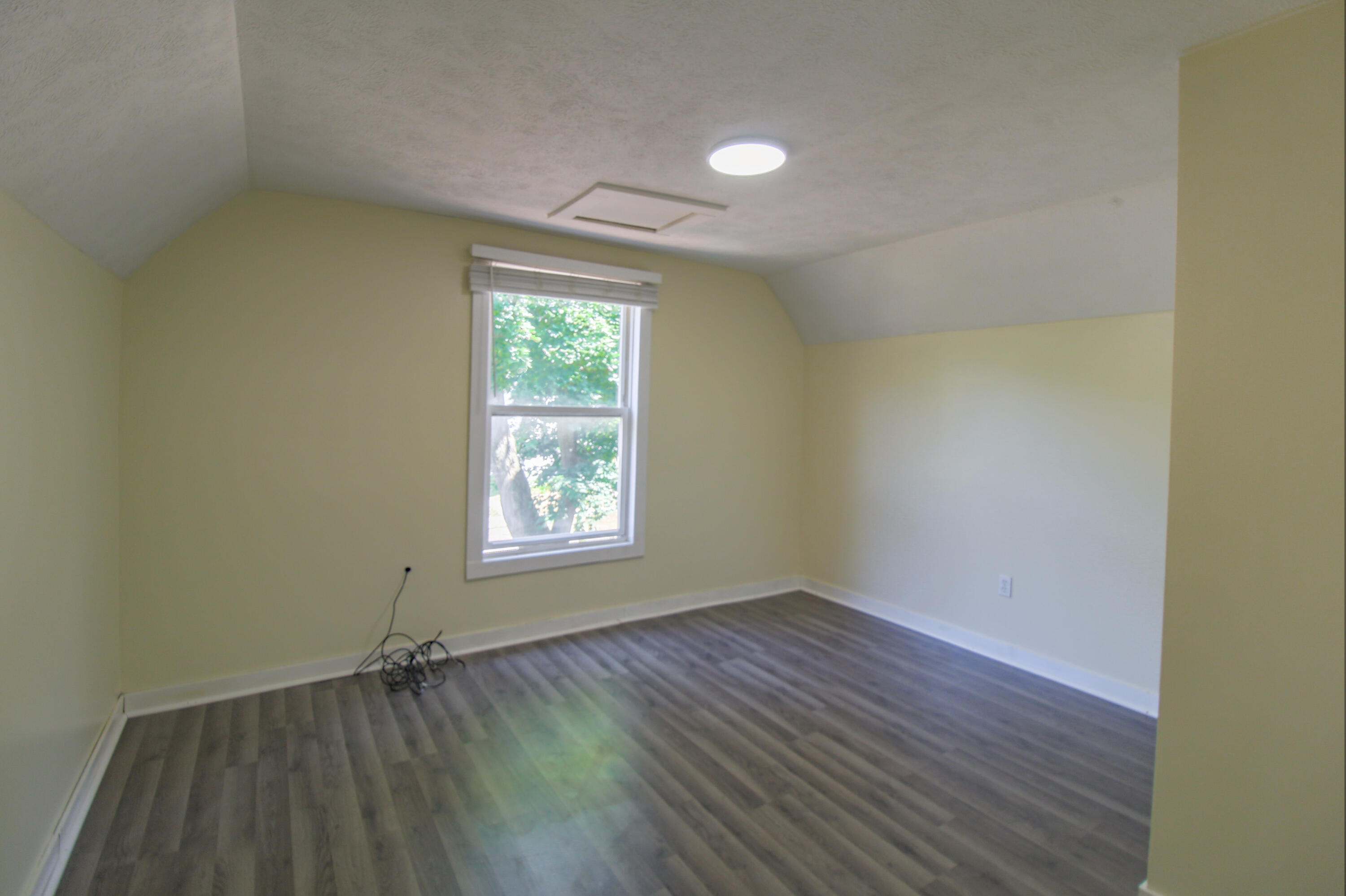 637 Prospect Avenue NE Grand Rapids MI 49503