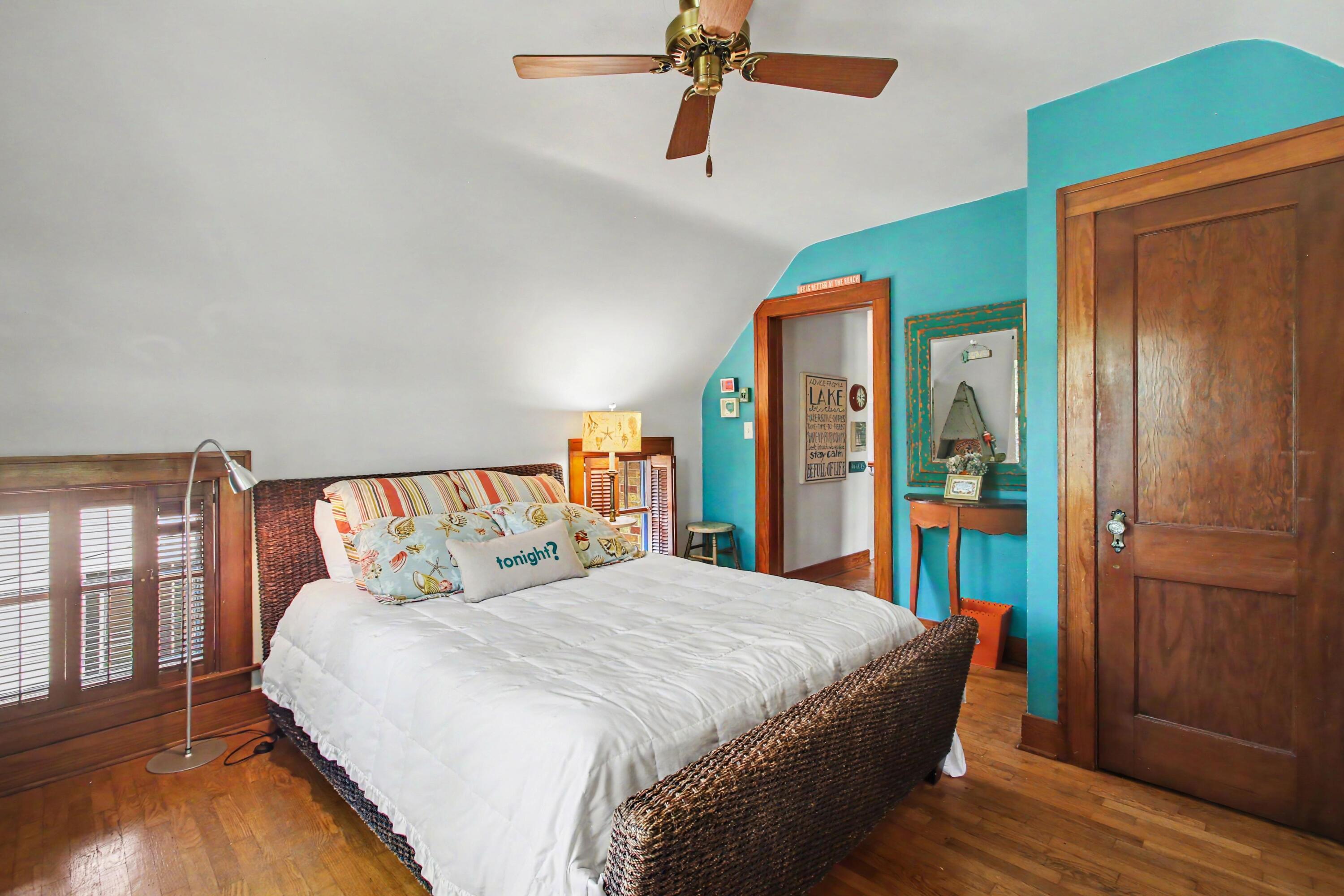 334 Van Buren Street South Haven MI 49090