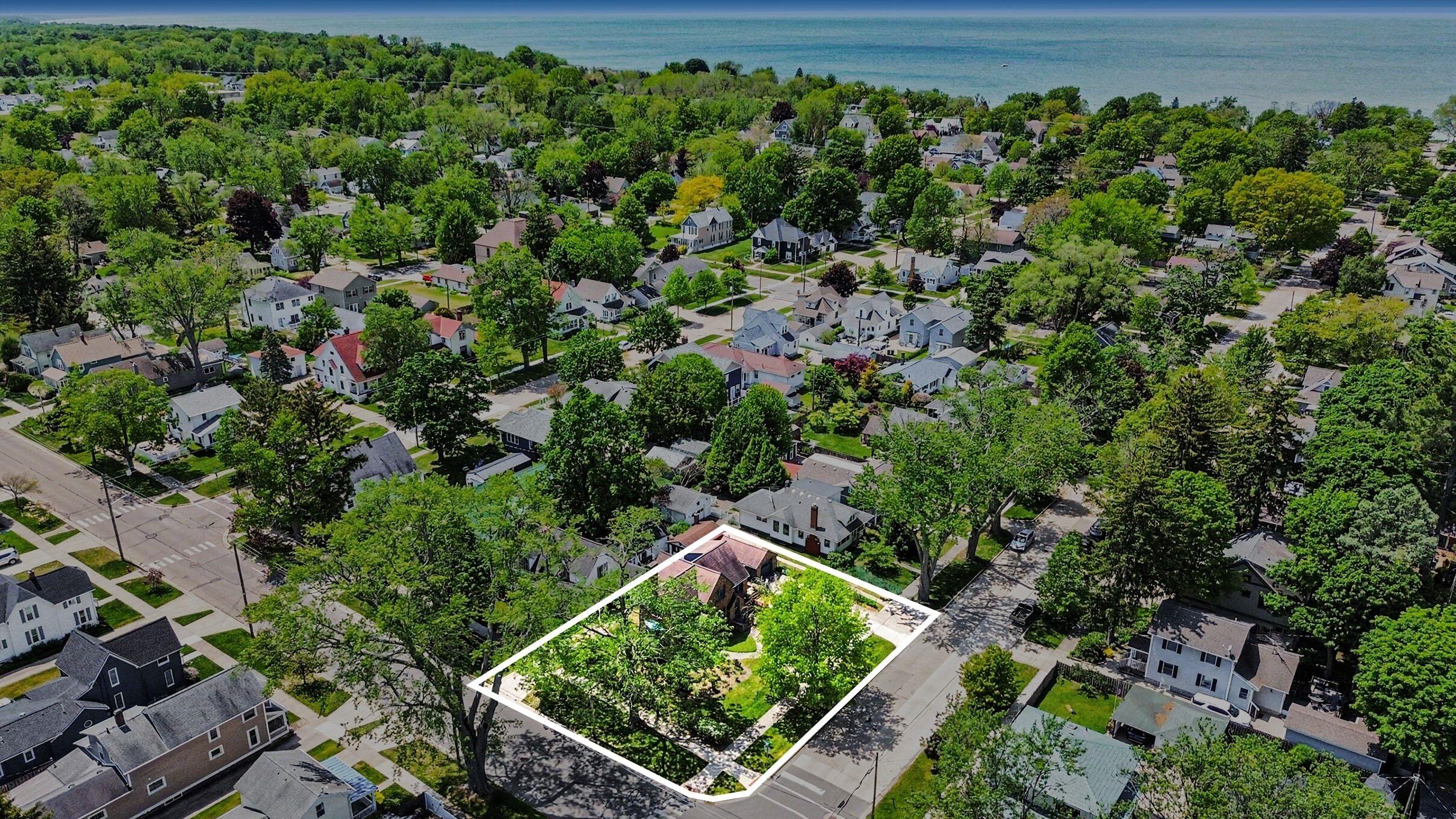 334 Van Buren Street South Haven MI 49090