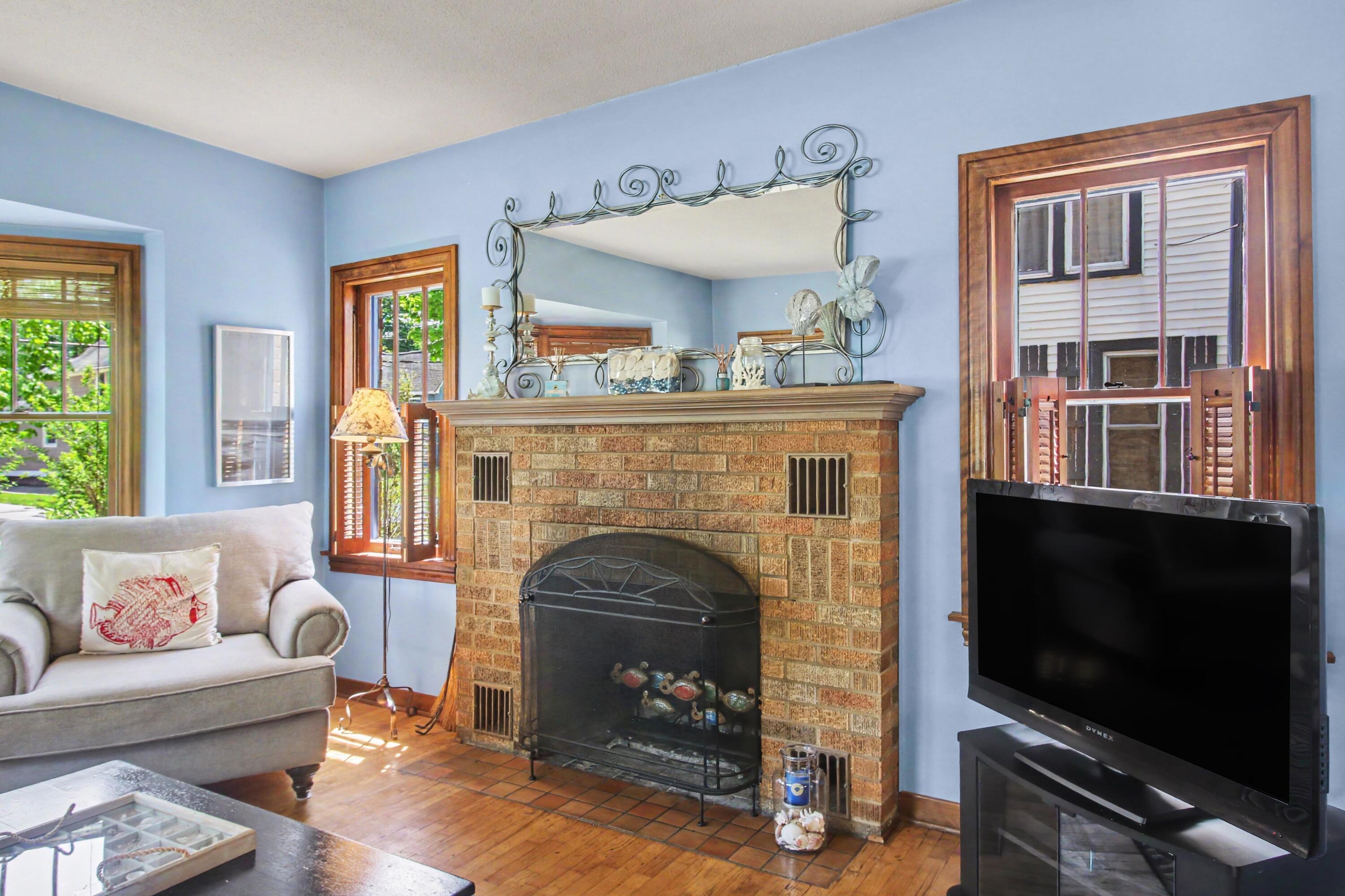 334 Van Buren Street South Haven MI 49090