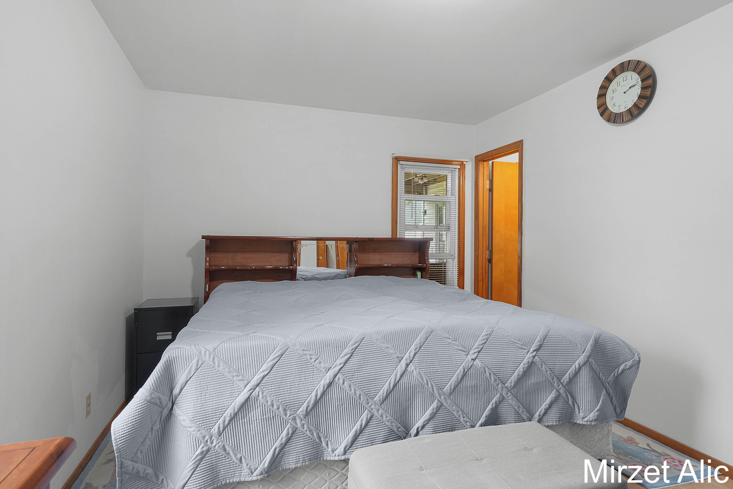 1145 Eastmont Drive SE Grand Rapids MI 49546