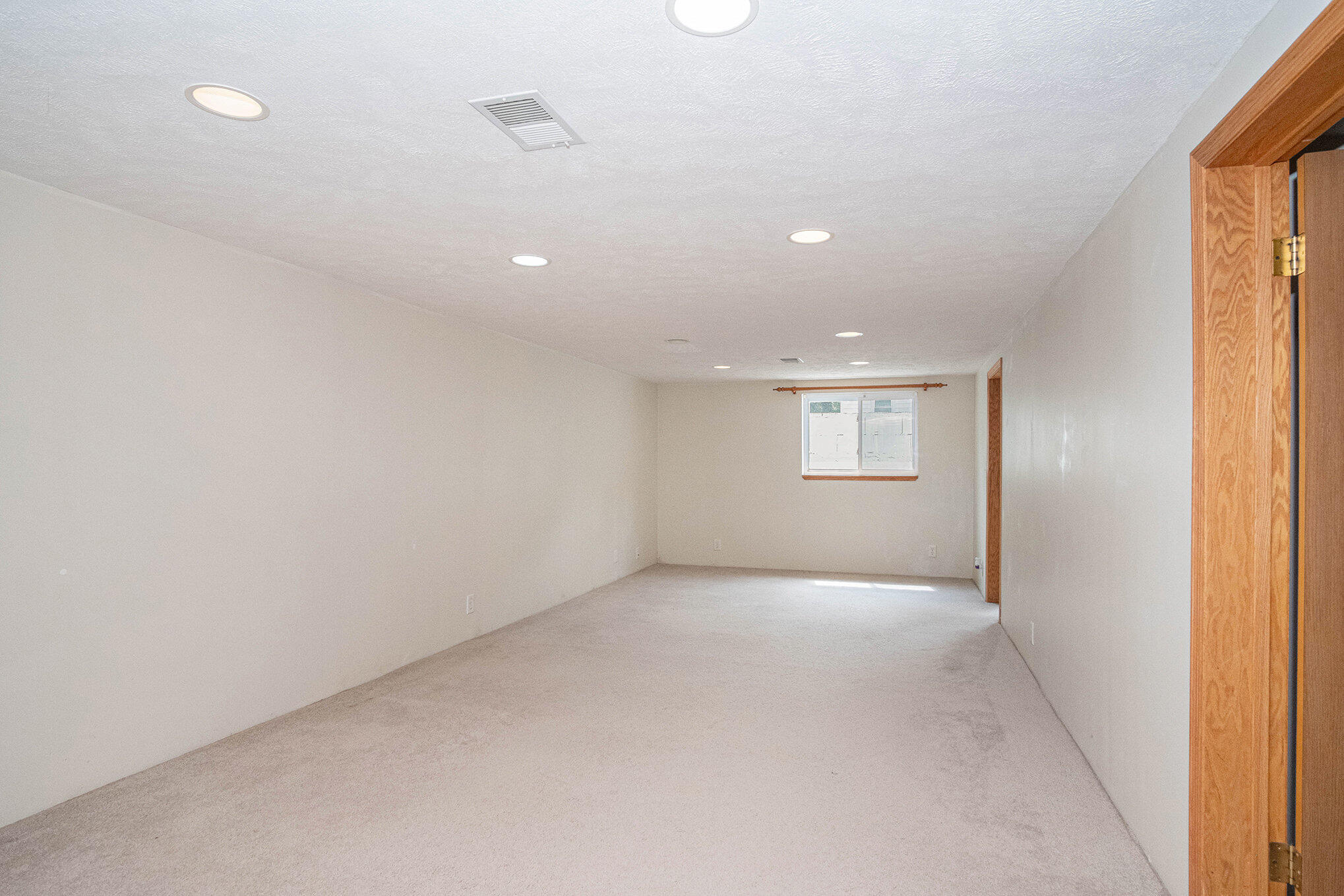 1145 Eastmont Drive SE Grand Rapids MI 49546