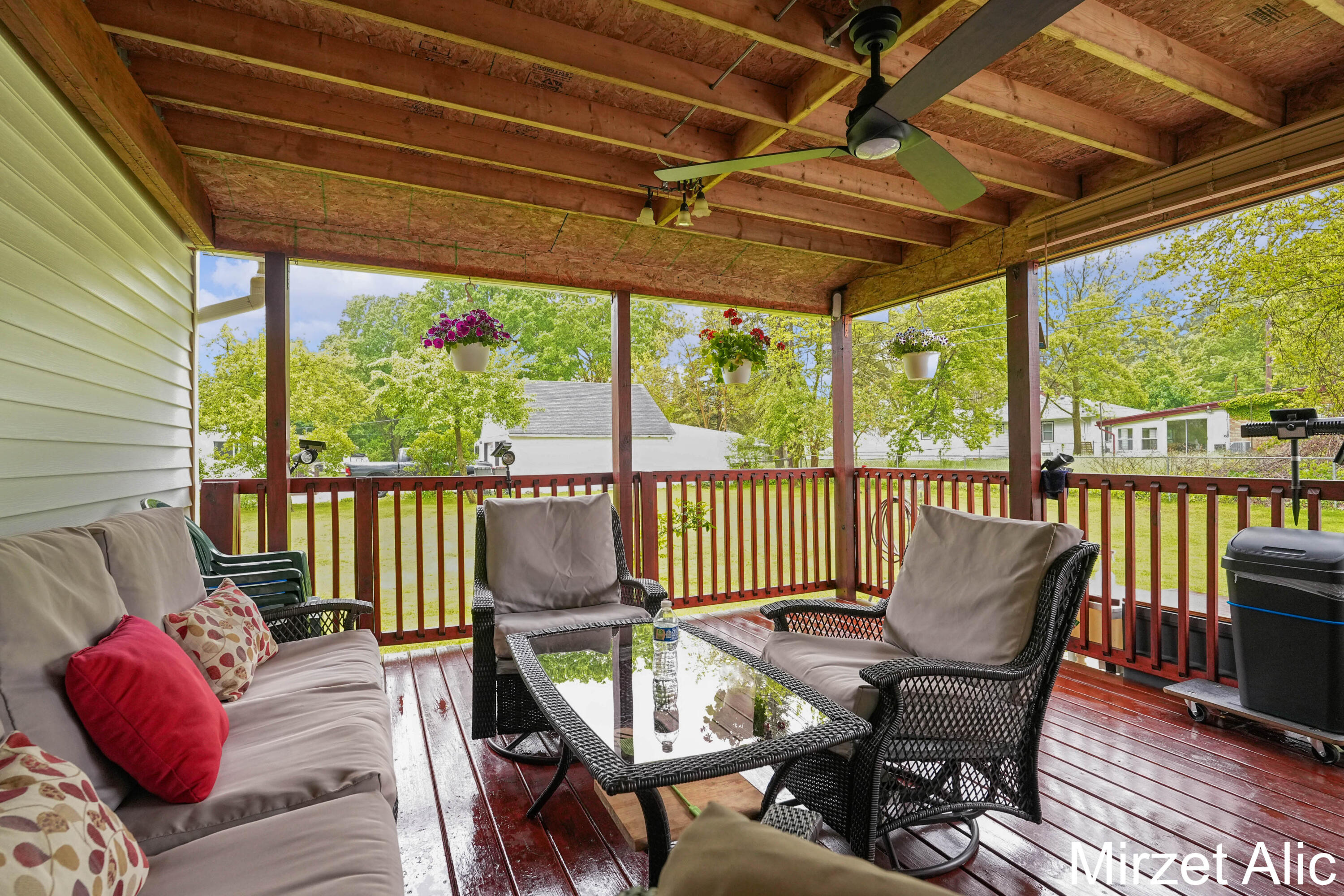 1145 Eastmont Drive SE Grand Rapids MI 49546