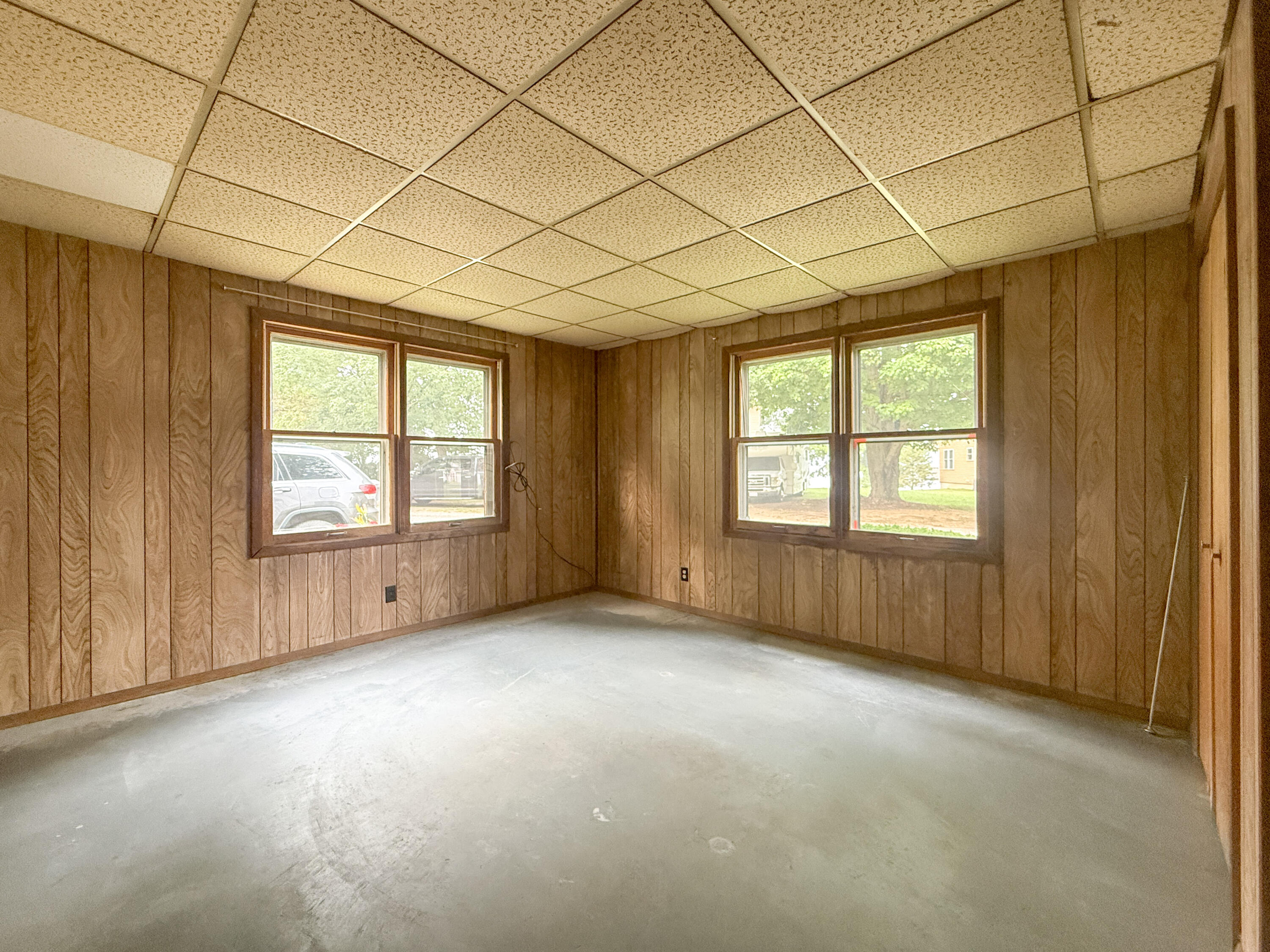 52411 Lakeview Drive Dowagiac MI 49047