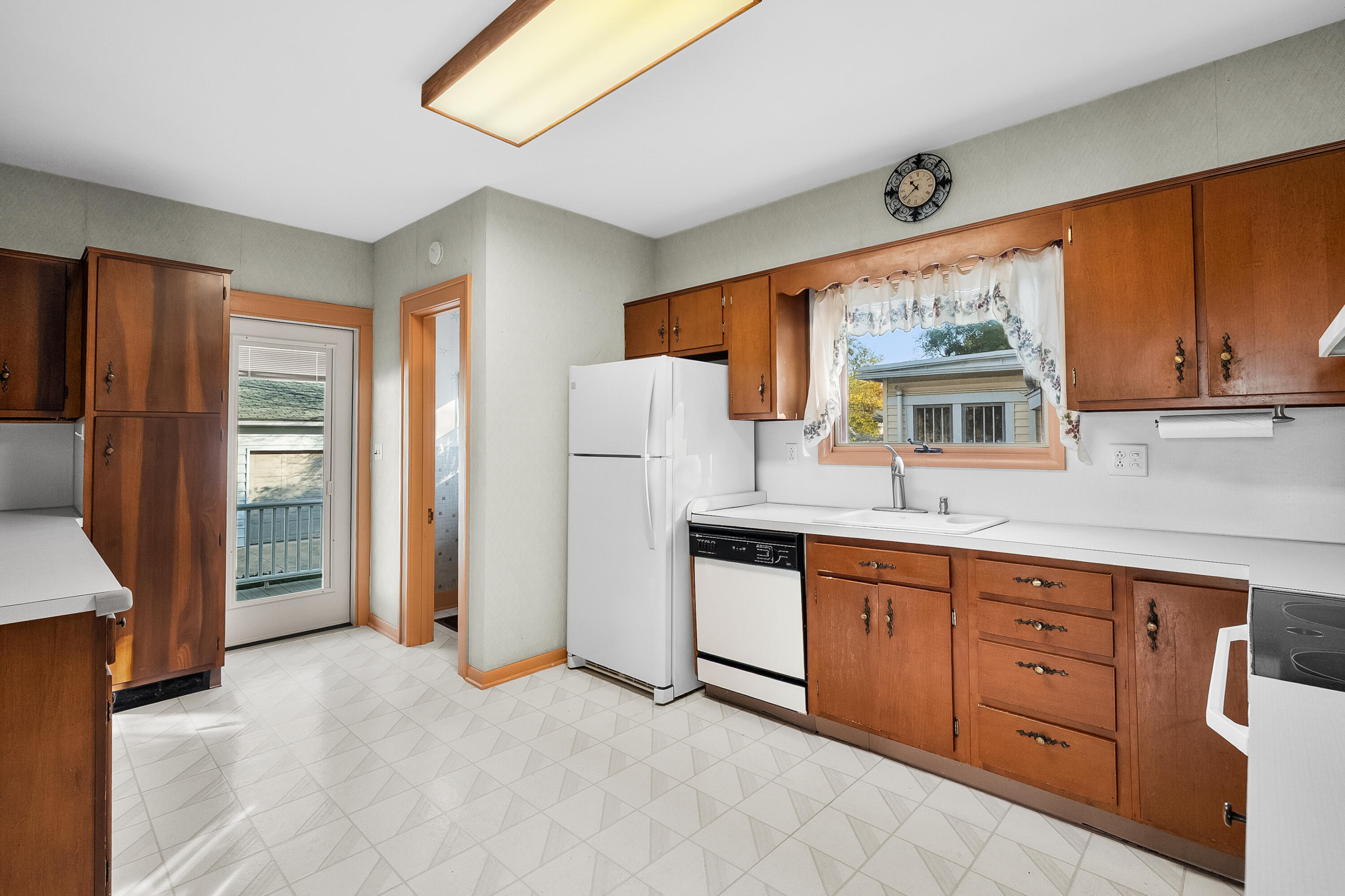 416 Edgemoor Avenue Kalamazoo MI 49001