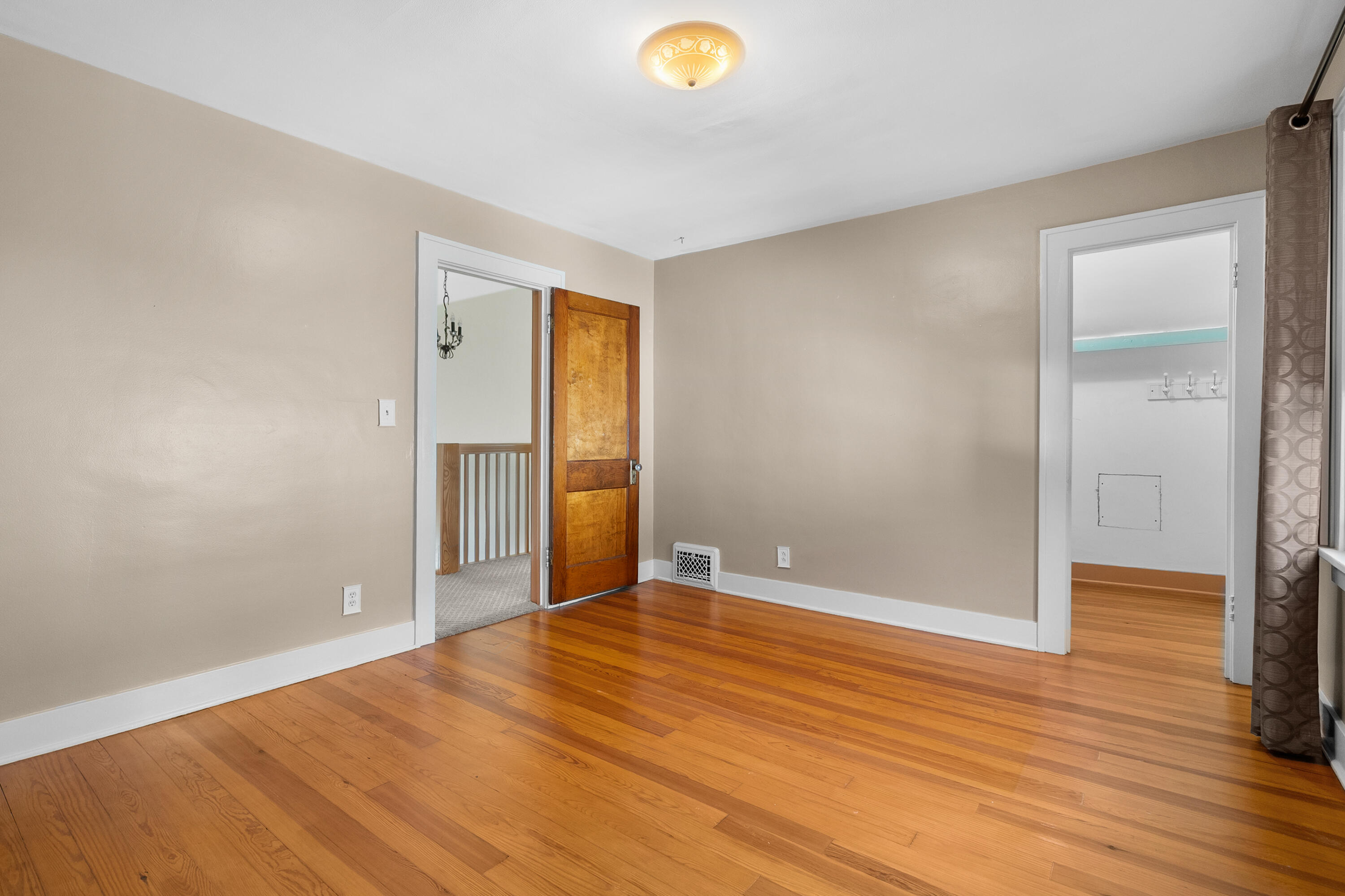 416 Edgemoor Avenue Kalamazoo MI 49001