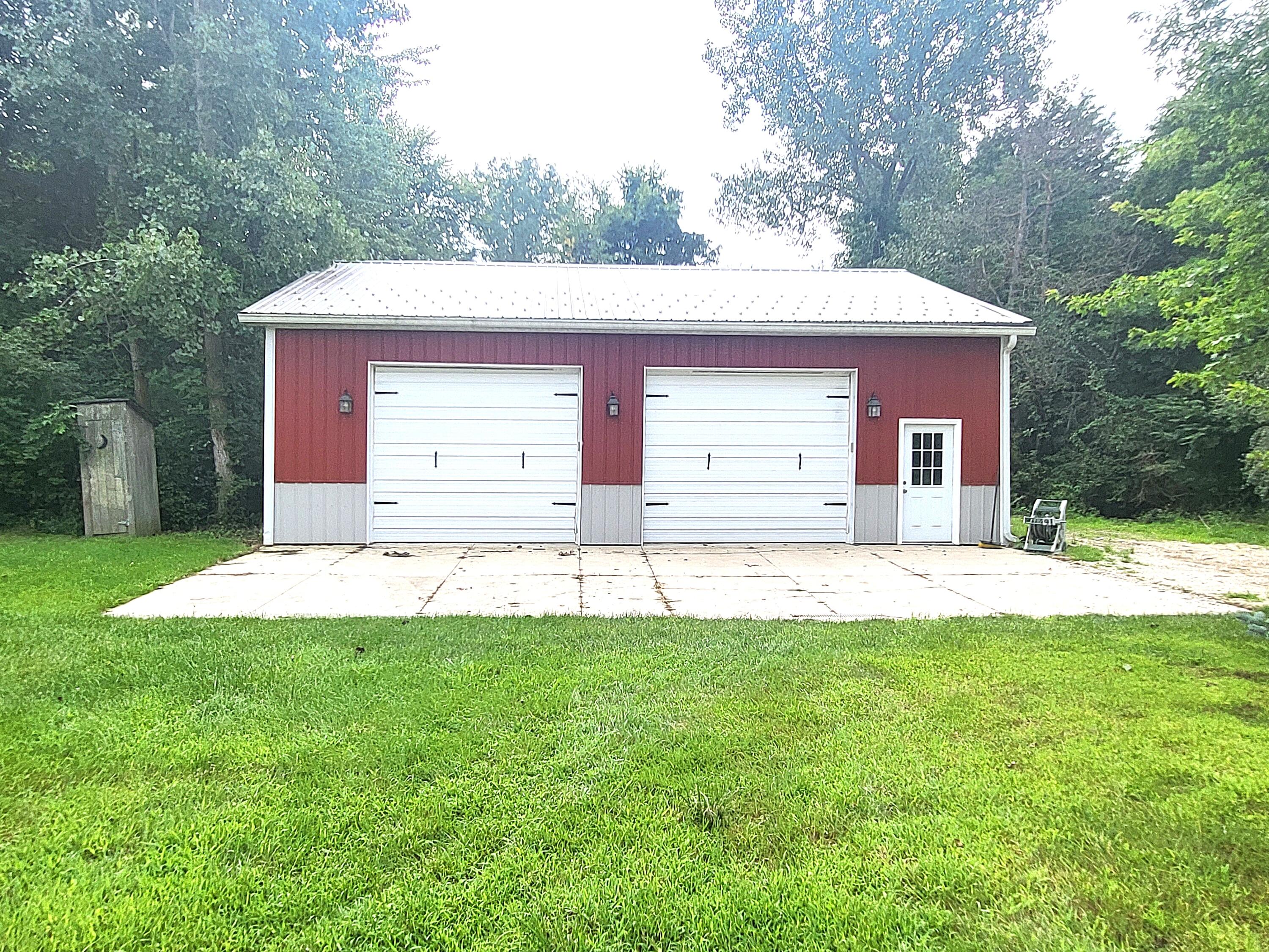 4240 Snow Road Bridgman MI 49106