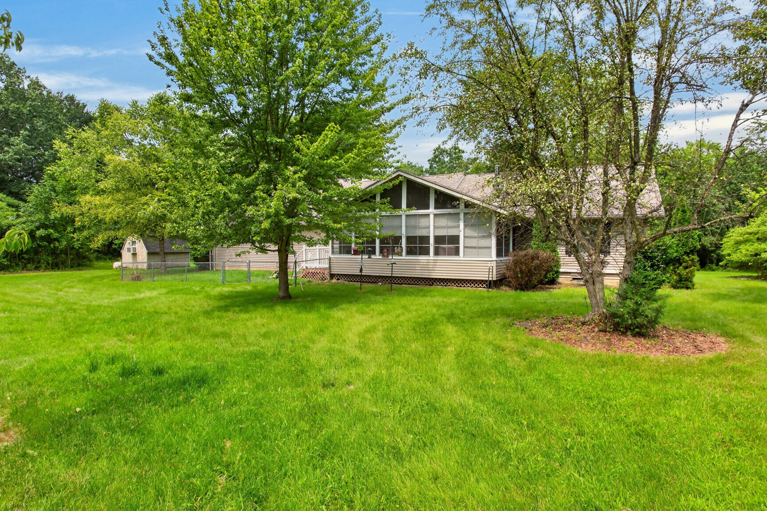 4240 Snow Road Bridgman MI 49106