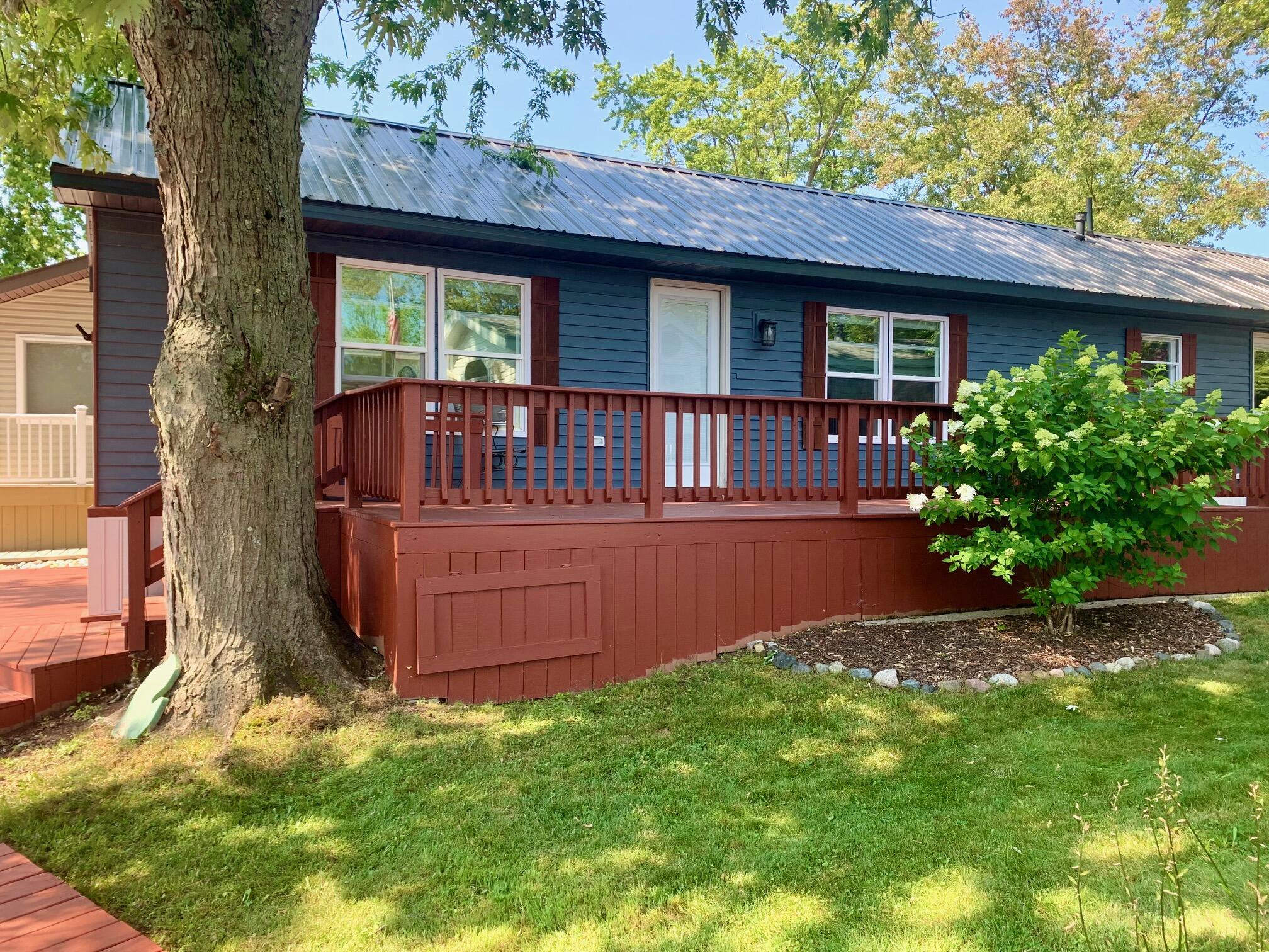 2860 N Tamarac Drive Ludington MI 49431