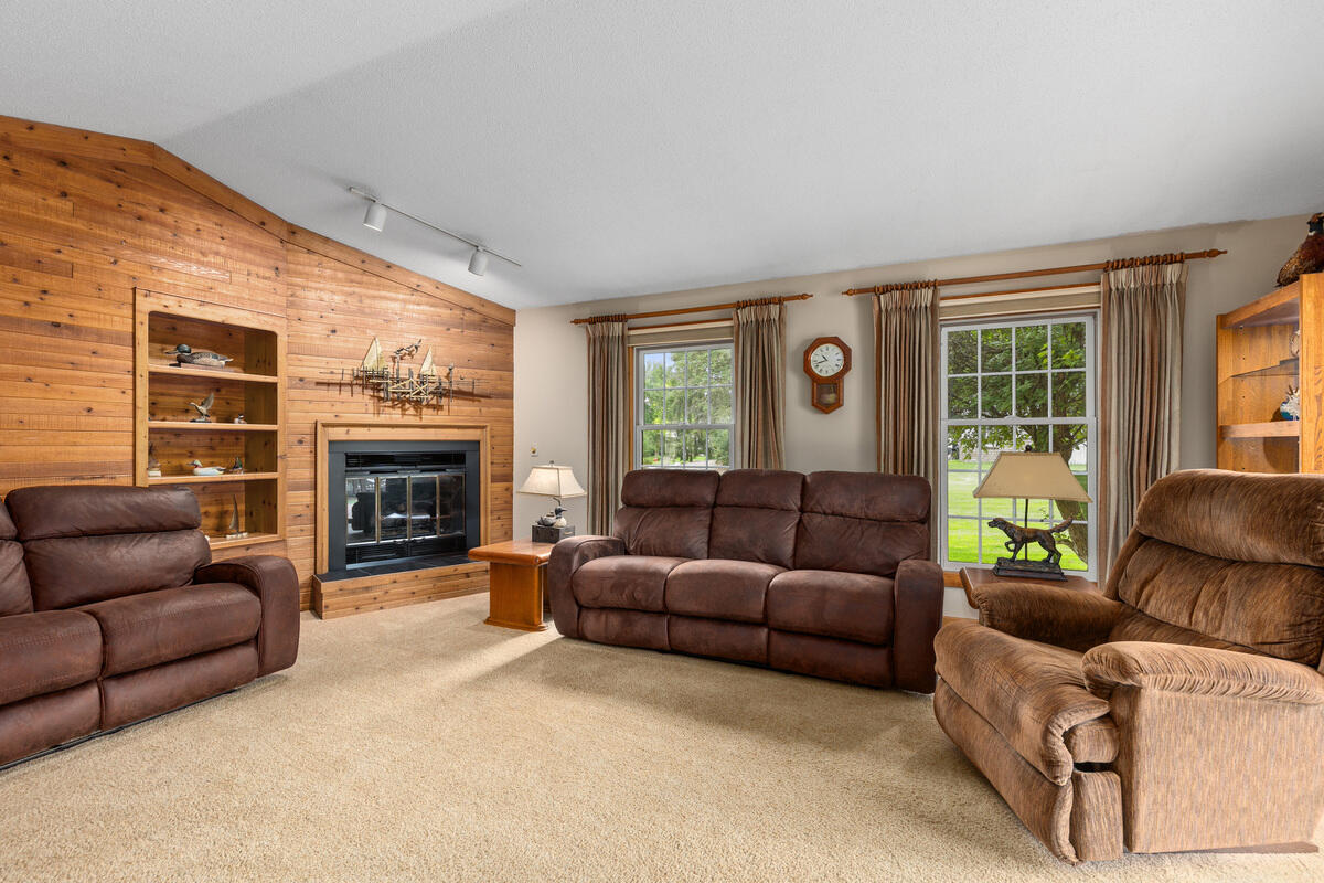 6866 Vista Grande Drive NE Rockford MI 49341