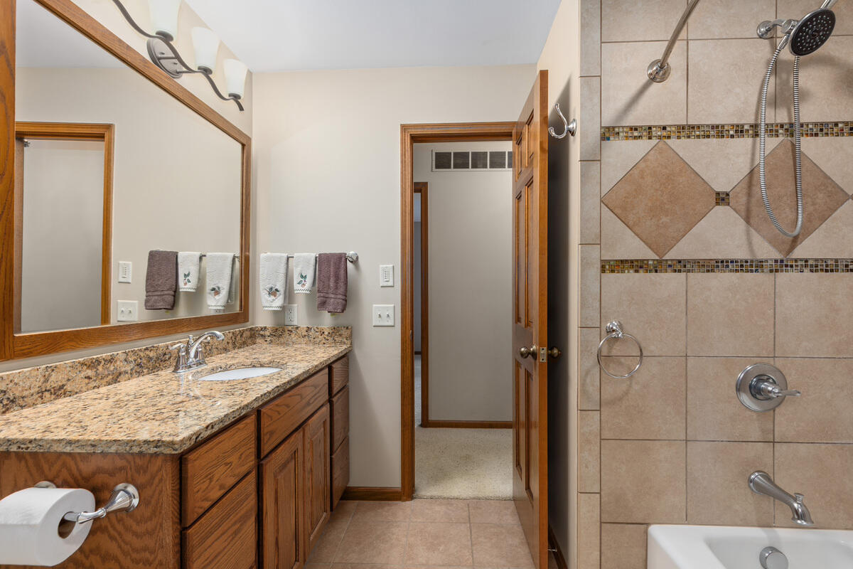 6866 Vista Grande Drive NE Rockford MI 49341