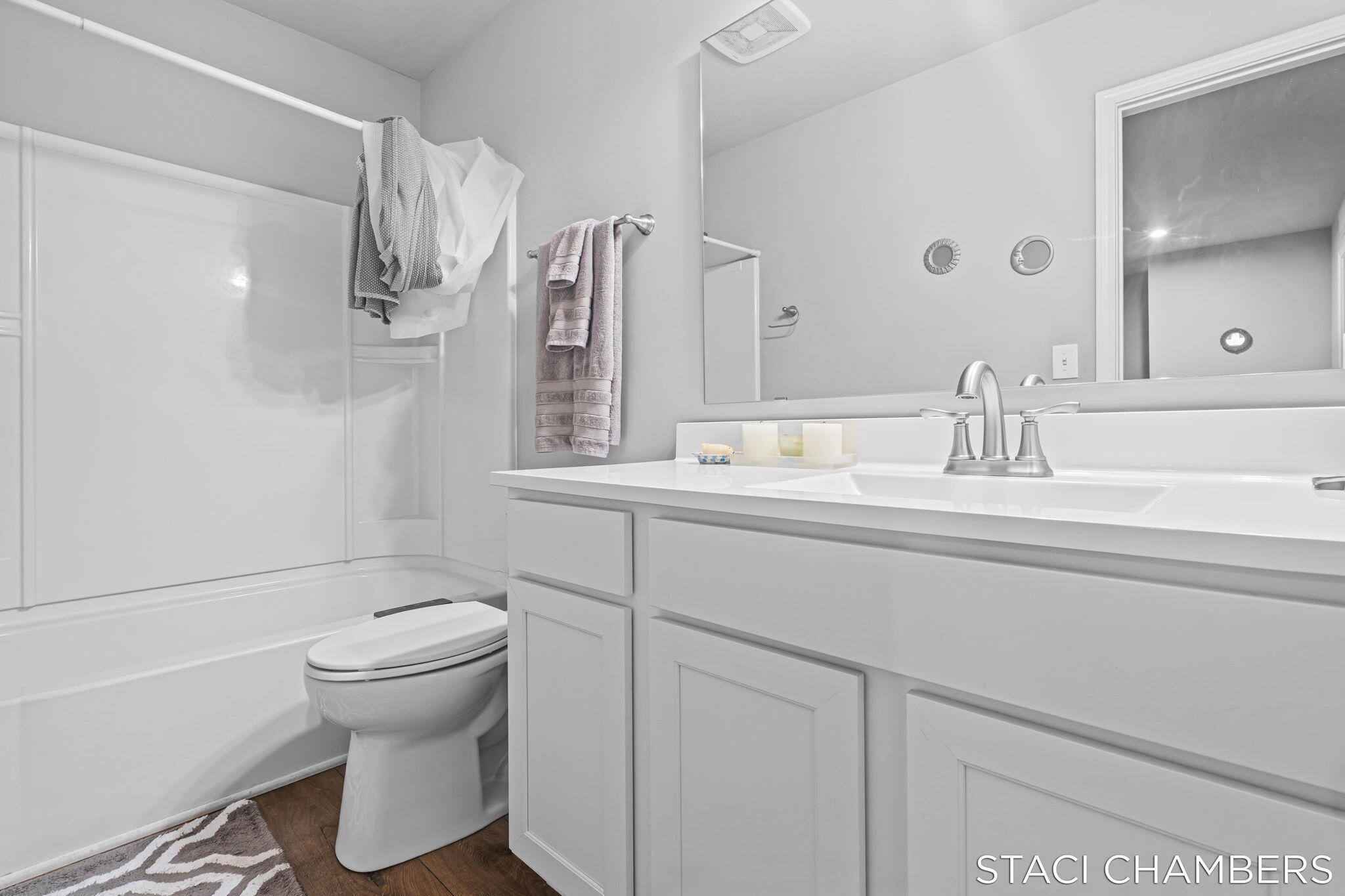 1672 E Ryan Woods Circle Allegan MI 49010