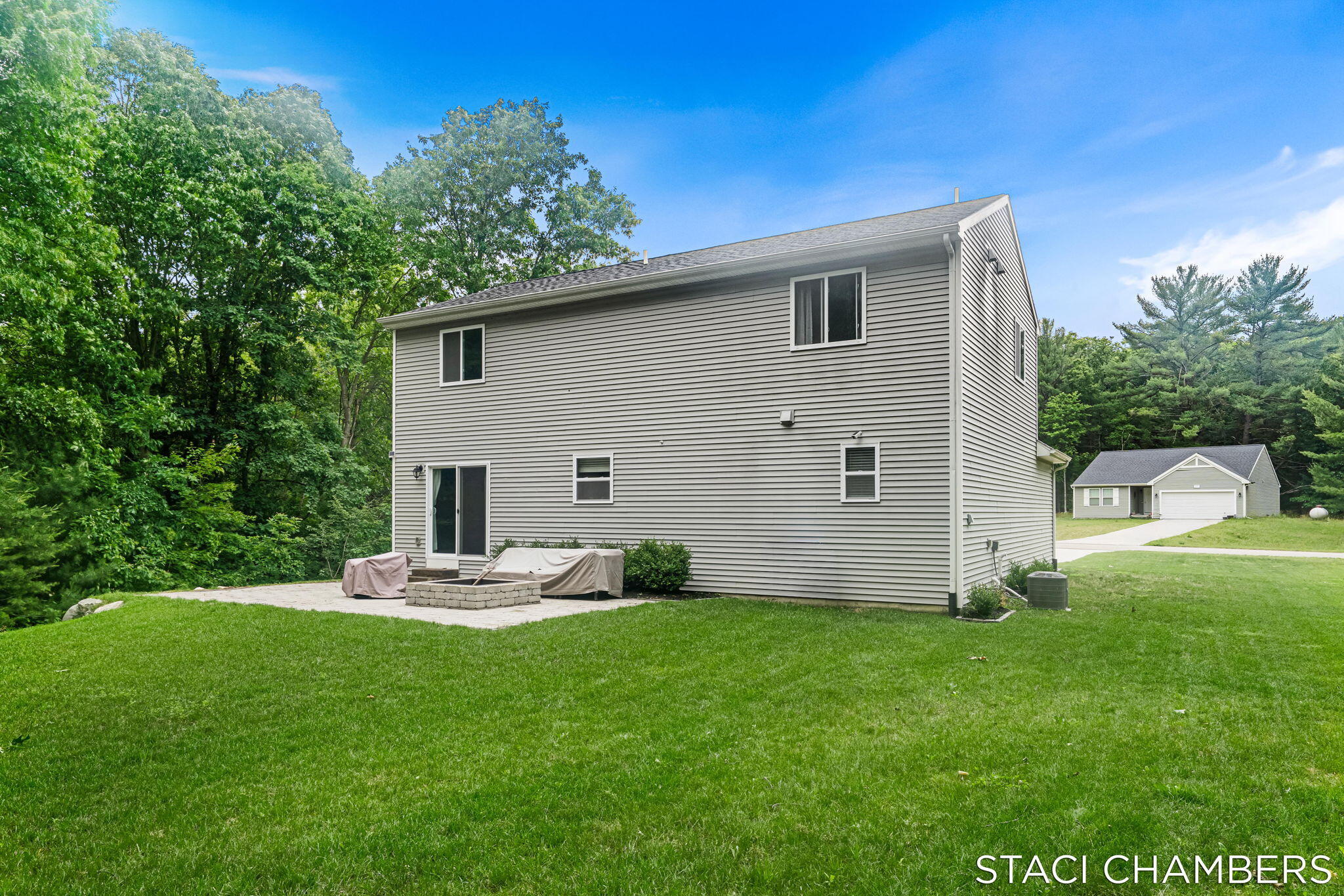 1672 E Ryan Woods Circle Allegan MI 49010
