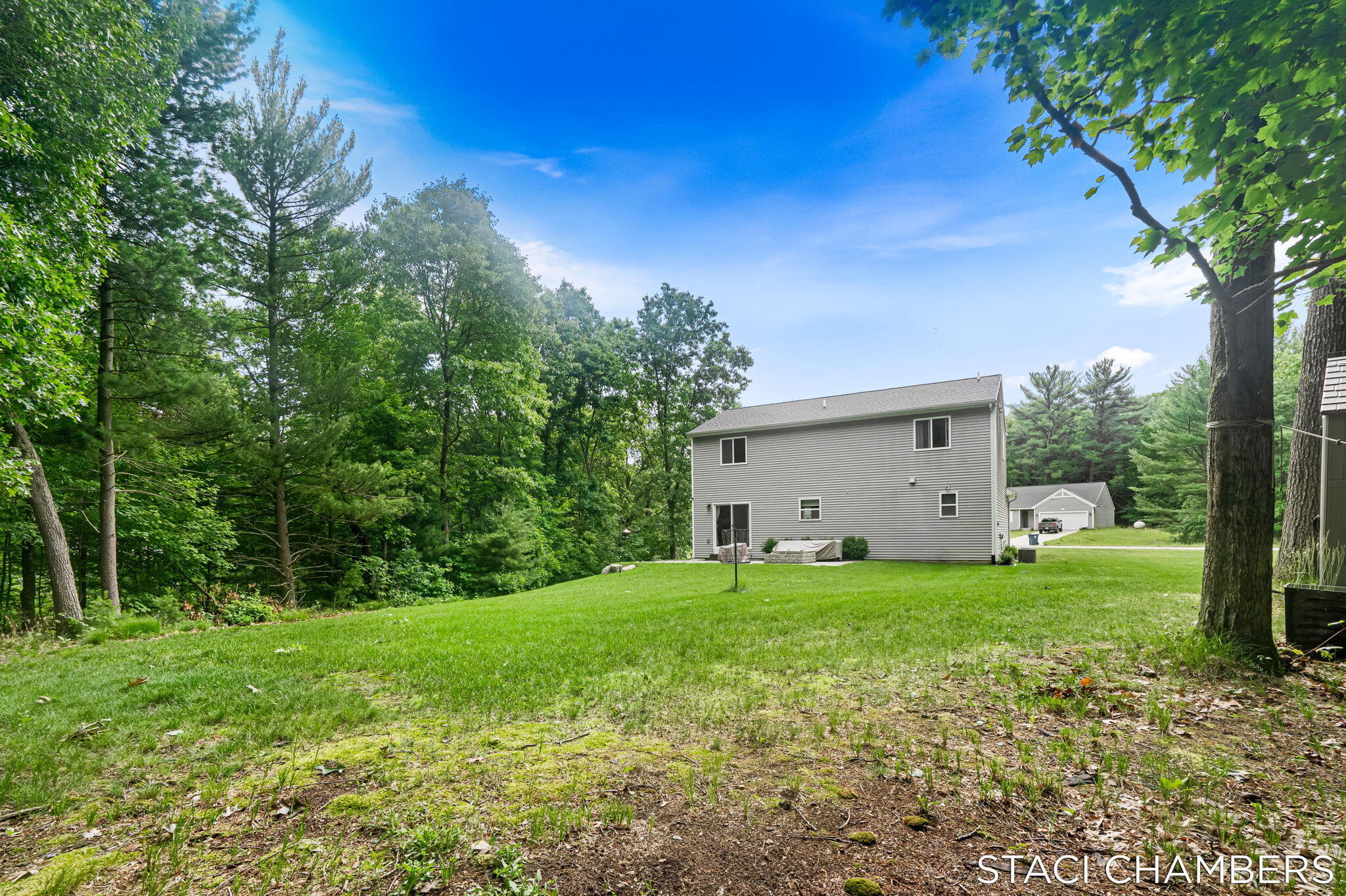1672 E Ryan Woods Circle Allegan MI 49010