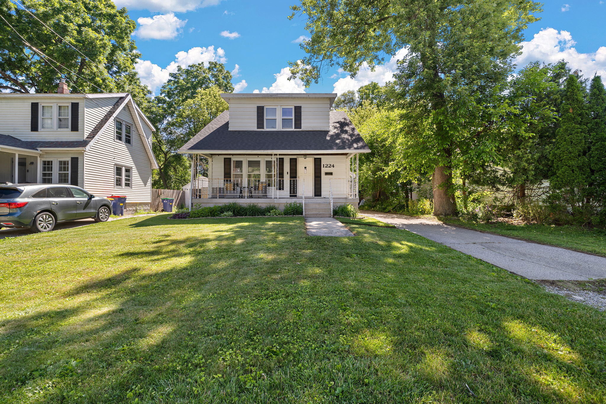 1224 Edith NE Grand Rapids MI 49505