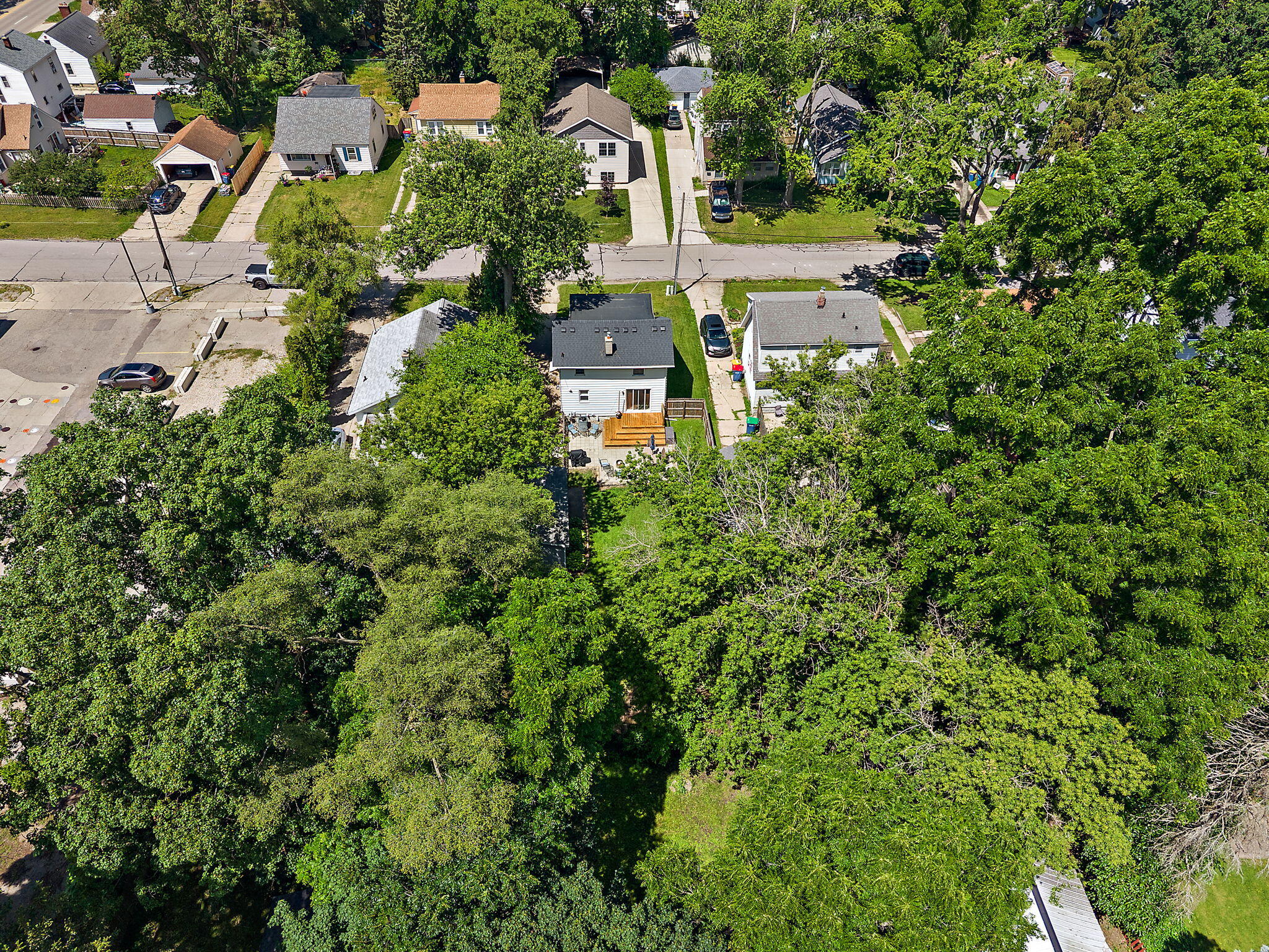 1224 Edith NE Grand Rapids MI 49505