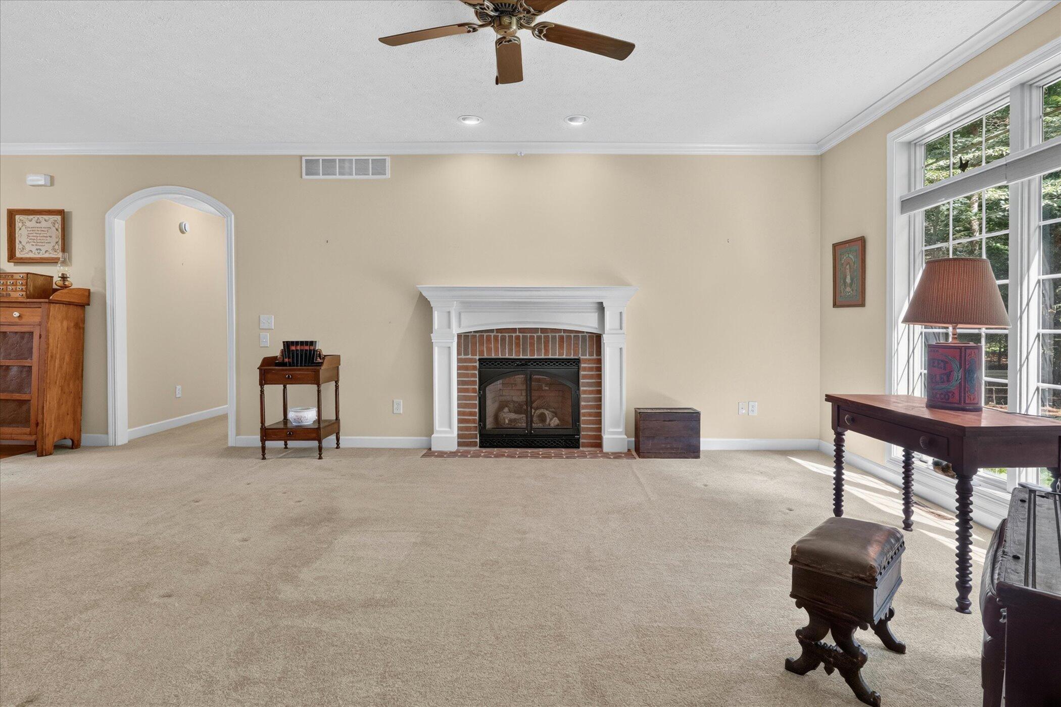 25464 Joelle Court Edwardsburg MI 49112