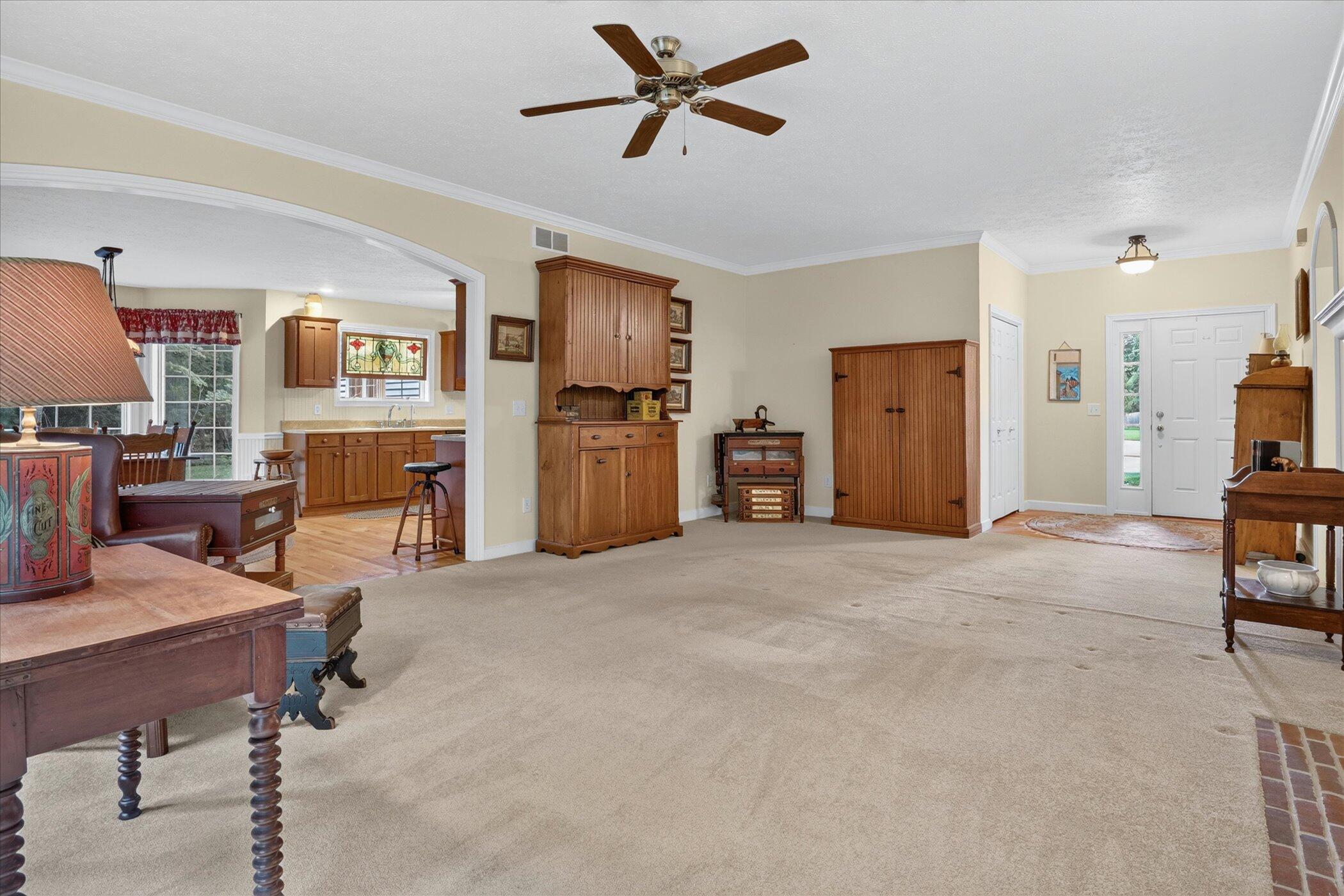 25464 Joelle Court Edwardsburg MI 49112