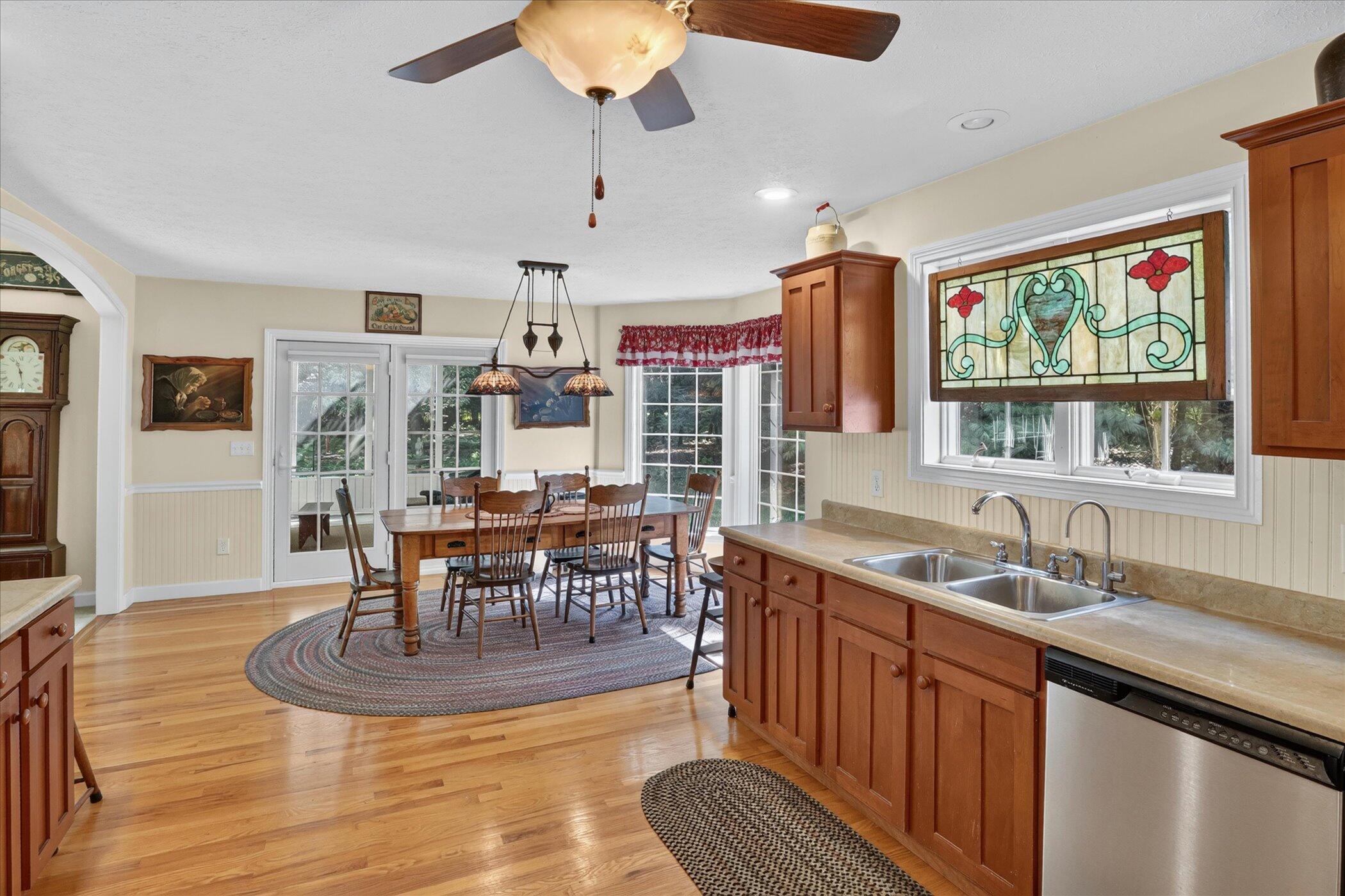 25464 Joelle Court Edwardsburg MI 49112