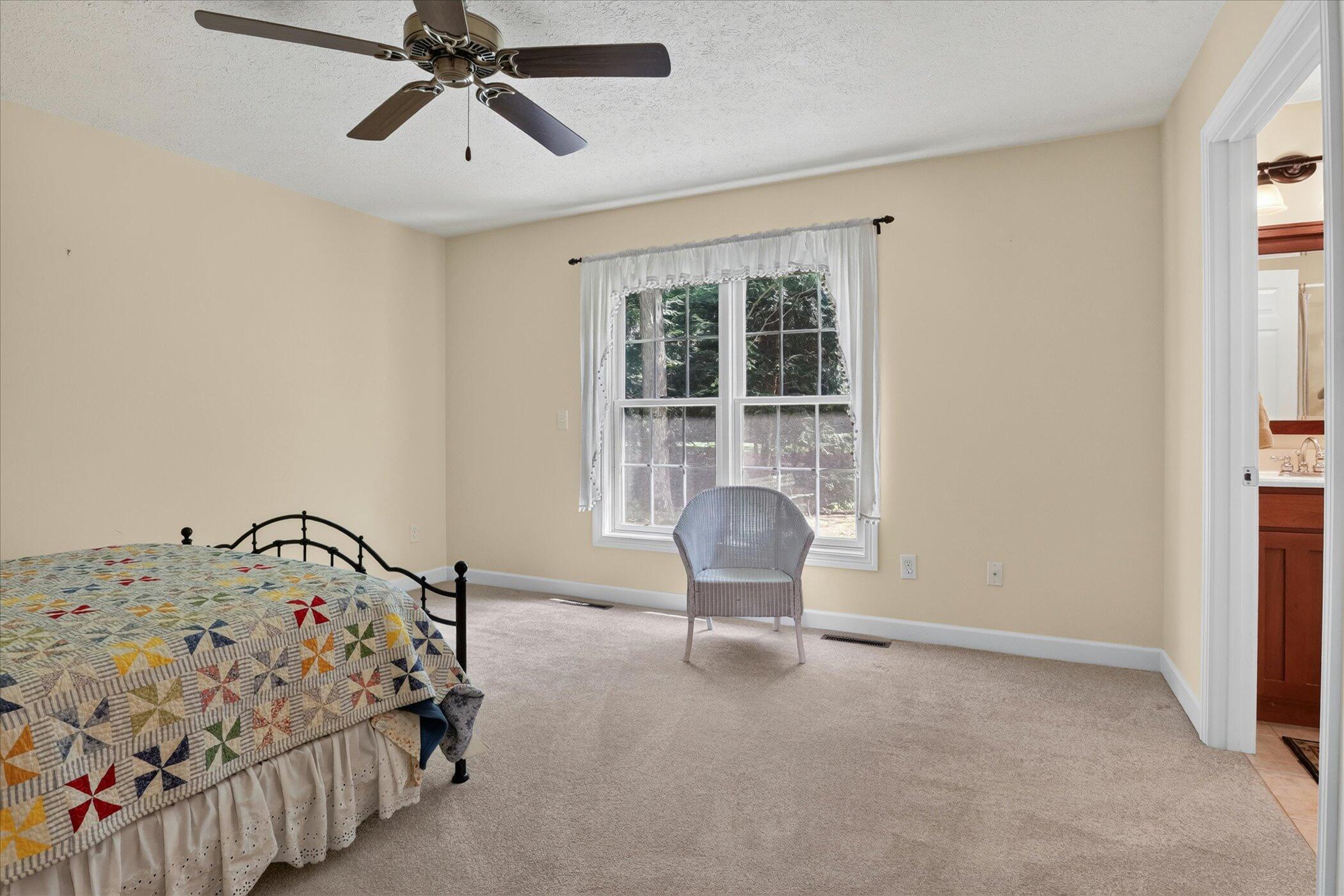 25464 Joelle Court Edwardsburg MI 49112