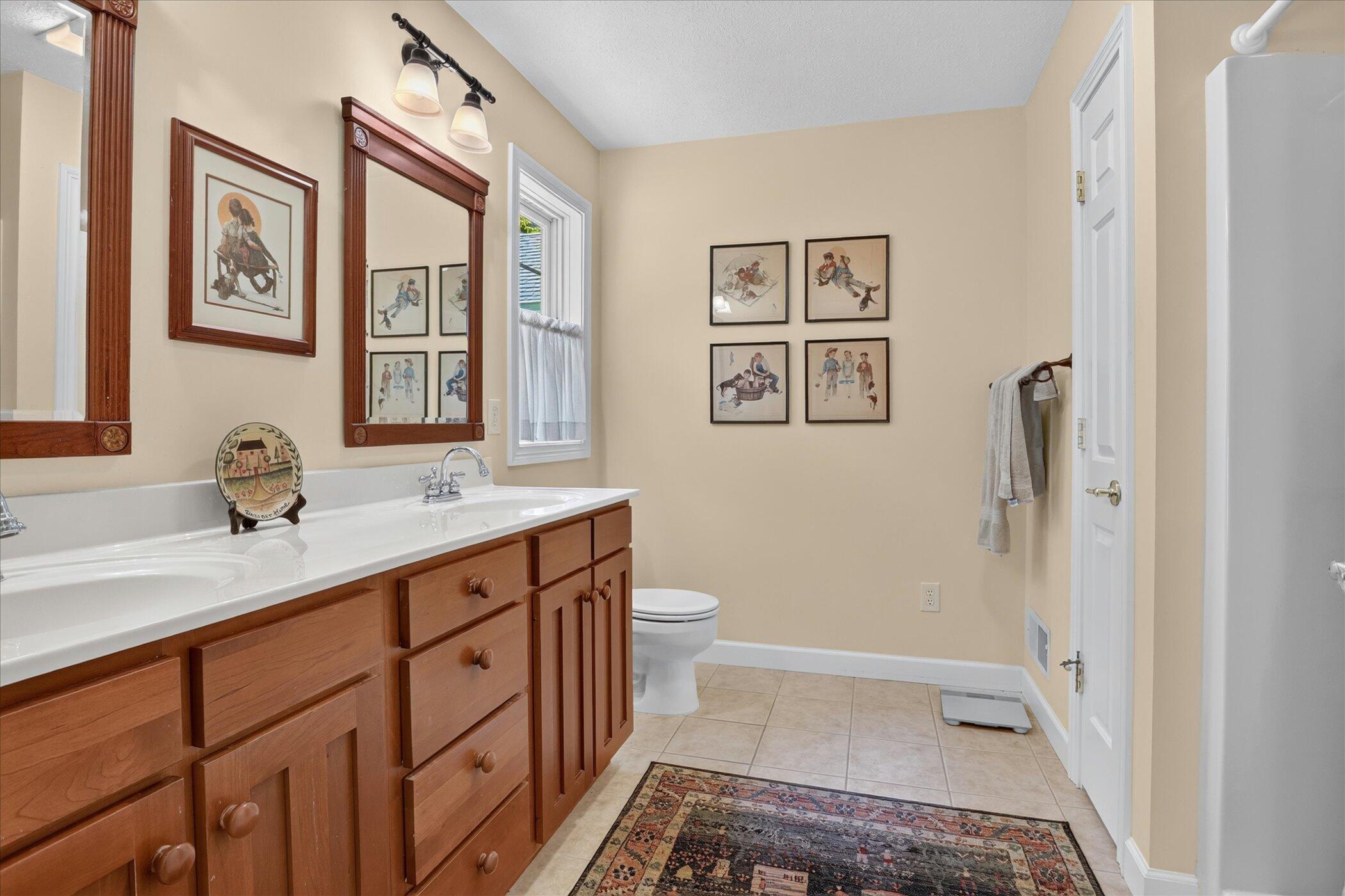 25464 Joelle Court Edwardsburg MI 49112