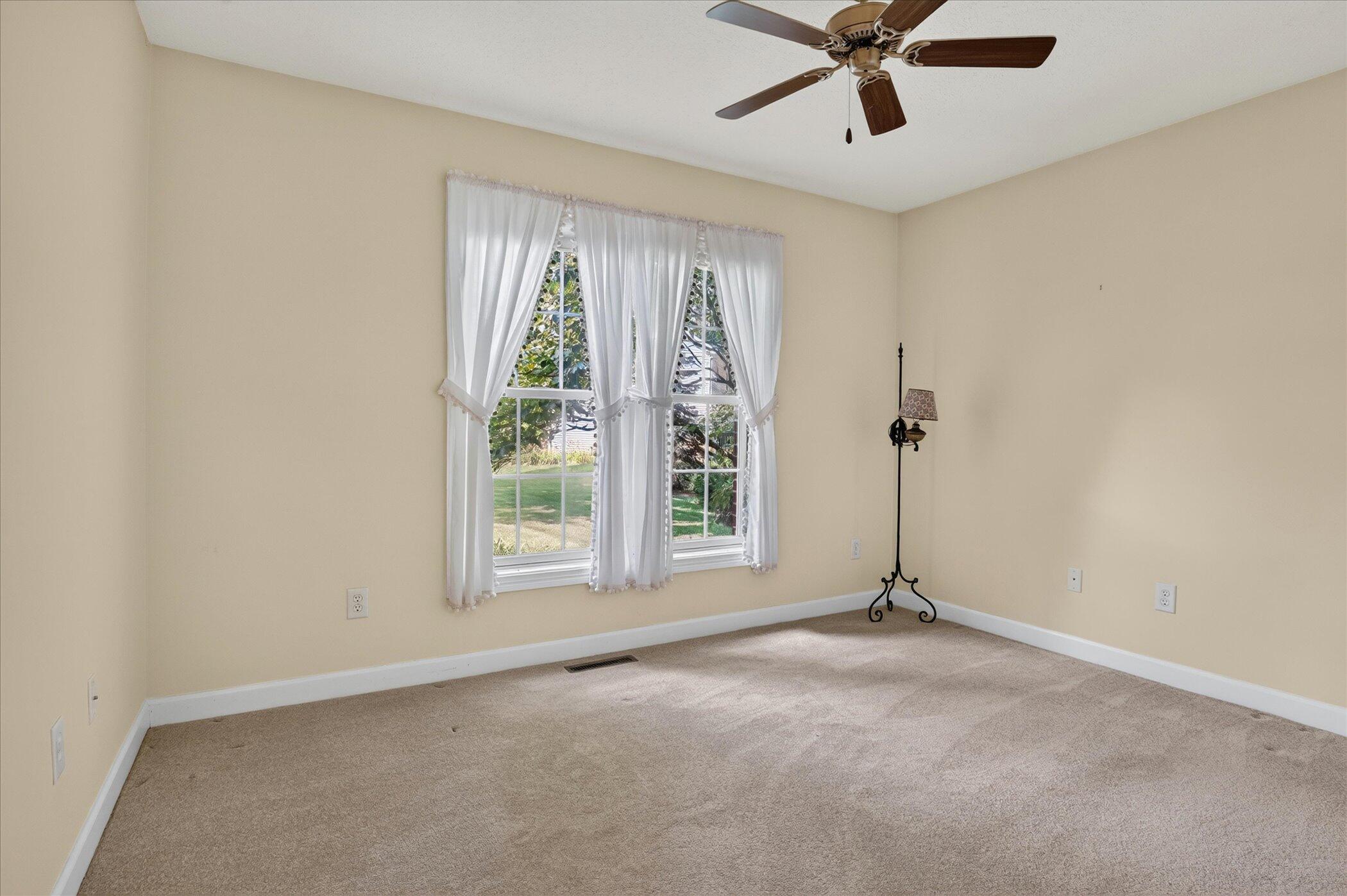25464 Joelle Court Edwardsburg MI 49112