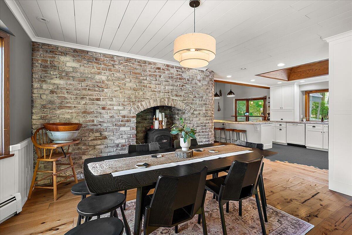 955 Kenwood Drive Holland MI 49423