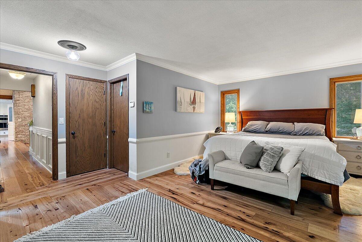 955 Kenwood Drive Holland MI 49423