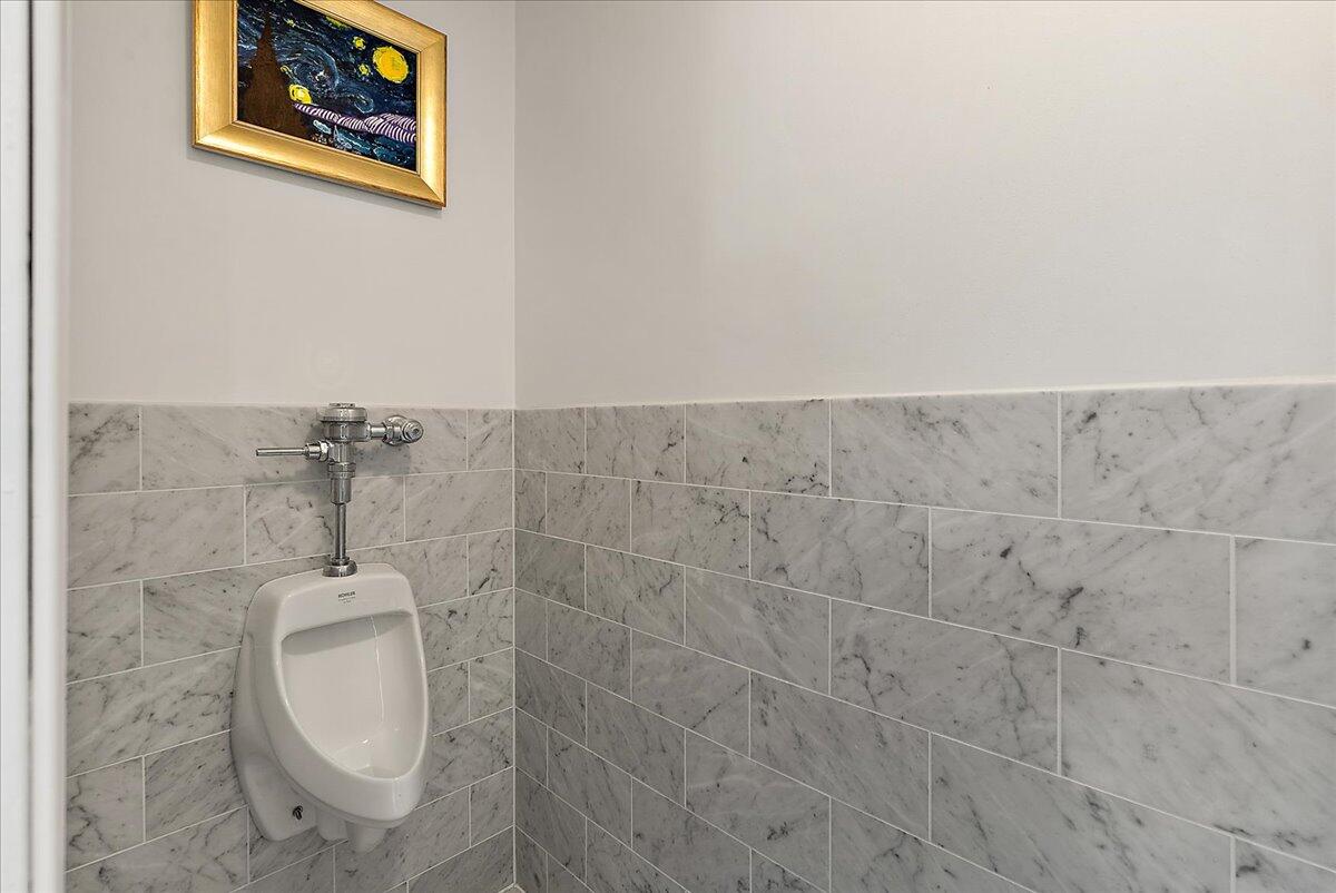 955 Kenwood Drive Holland MI 49423