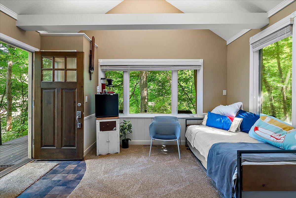 955 Kenwood Drive Holland MI 49423