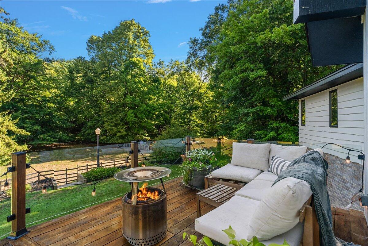 955 Kenwood Drive Holland MI 49423