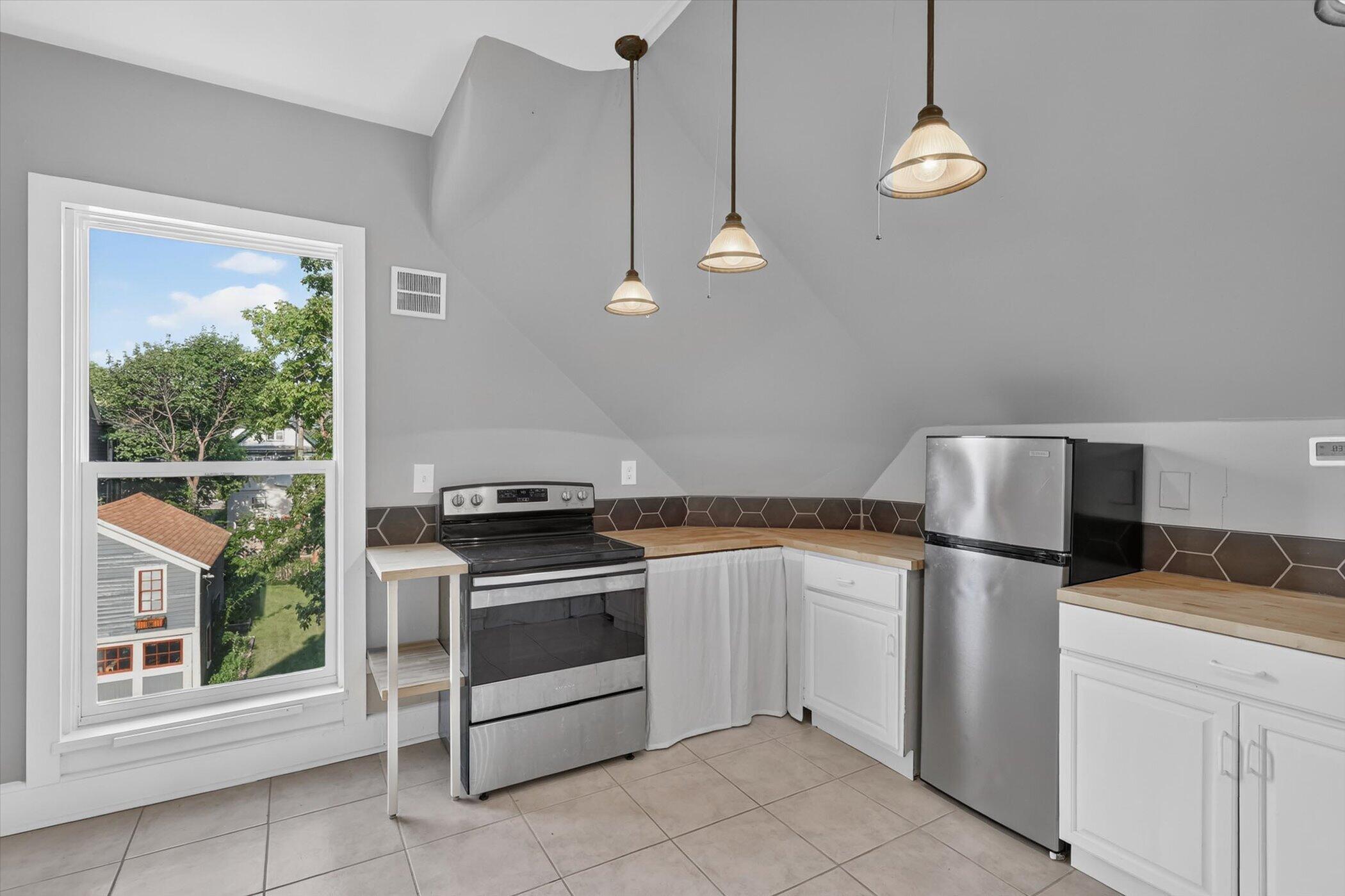 22 Prospect Avenue SE Grand Rapids MI 49503