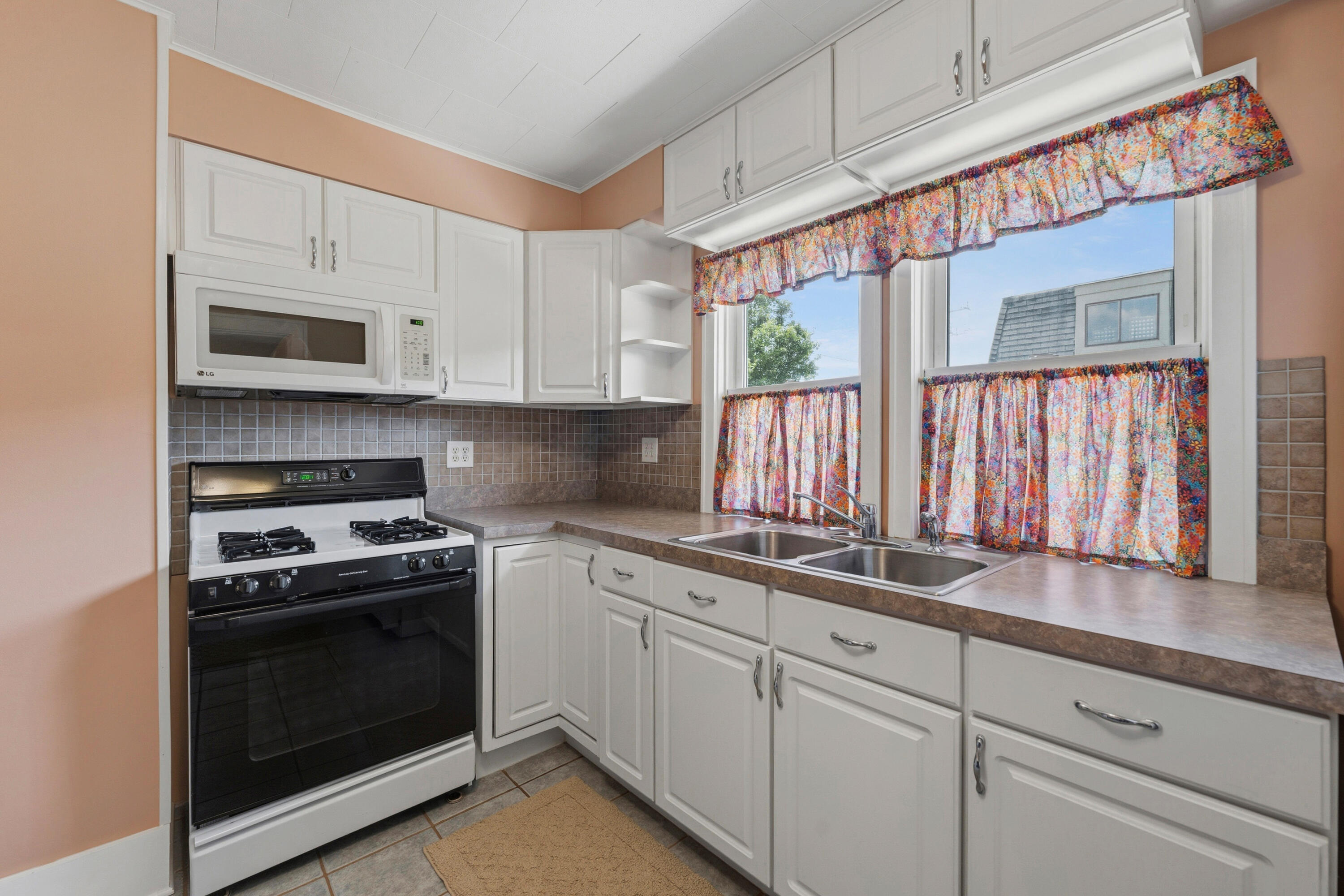 318 Whitcomb Street Kalamazoo MI 49001