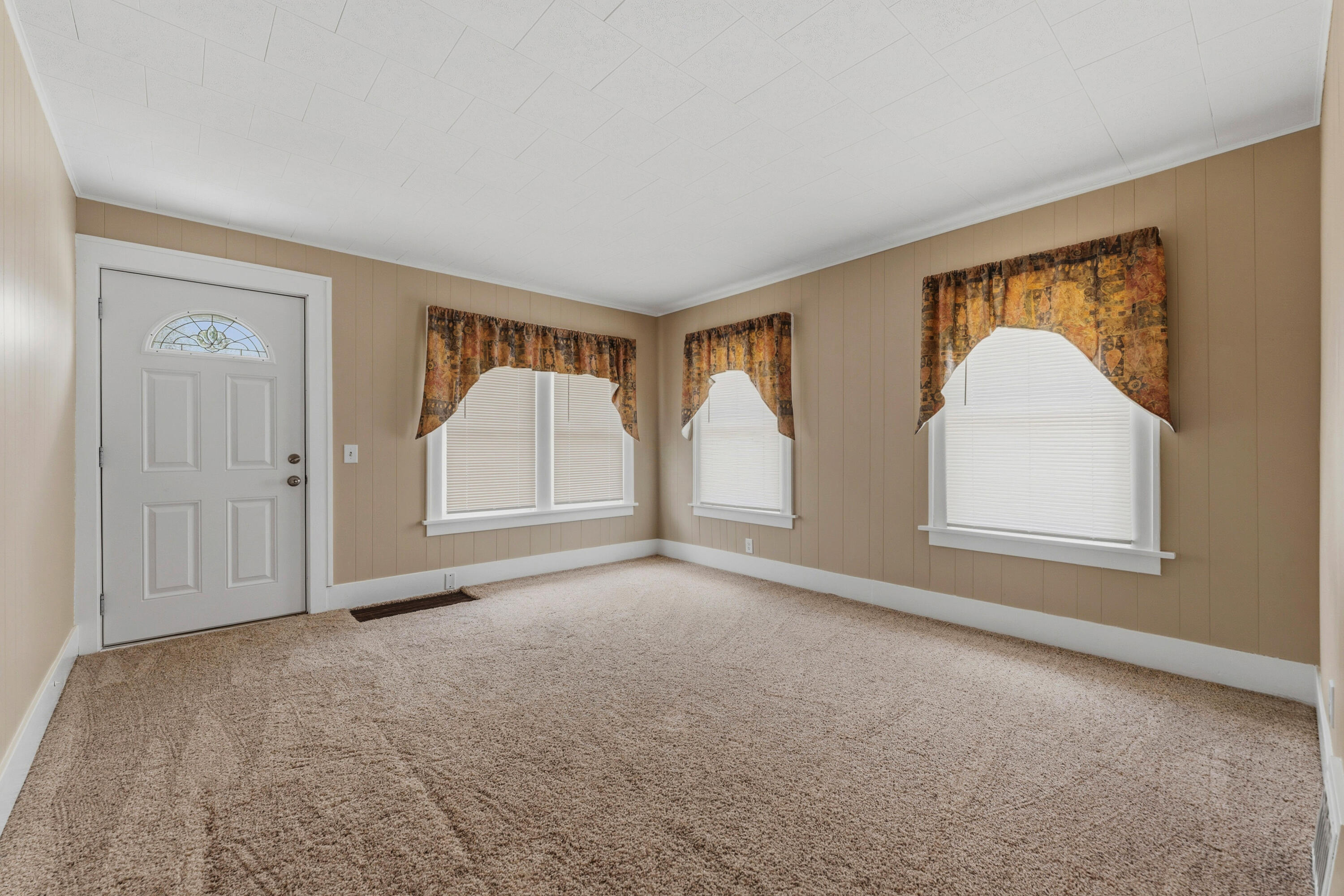 318 Whitcomb Street Kalamazoo MI 49001