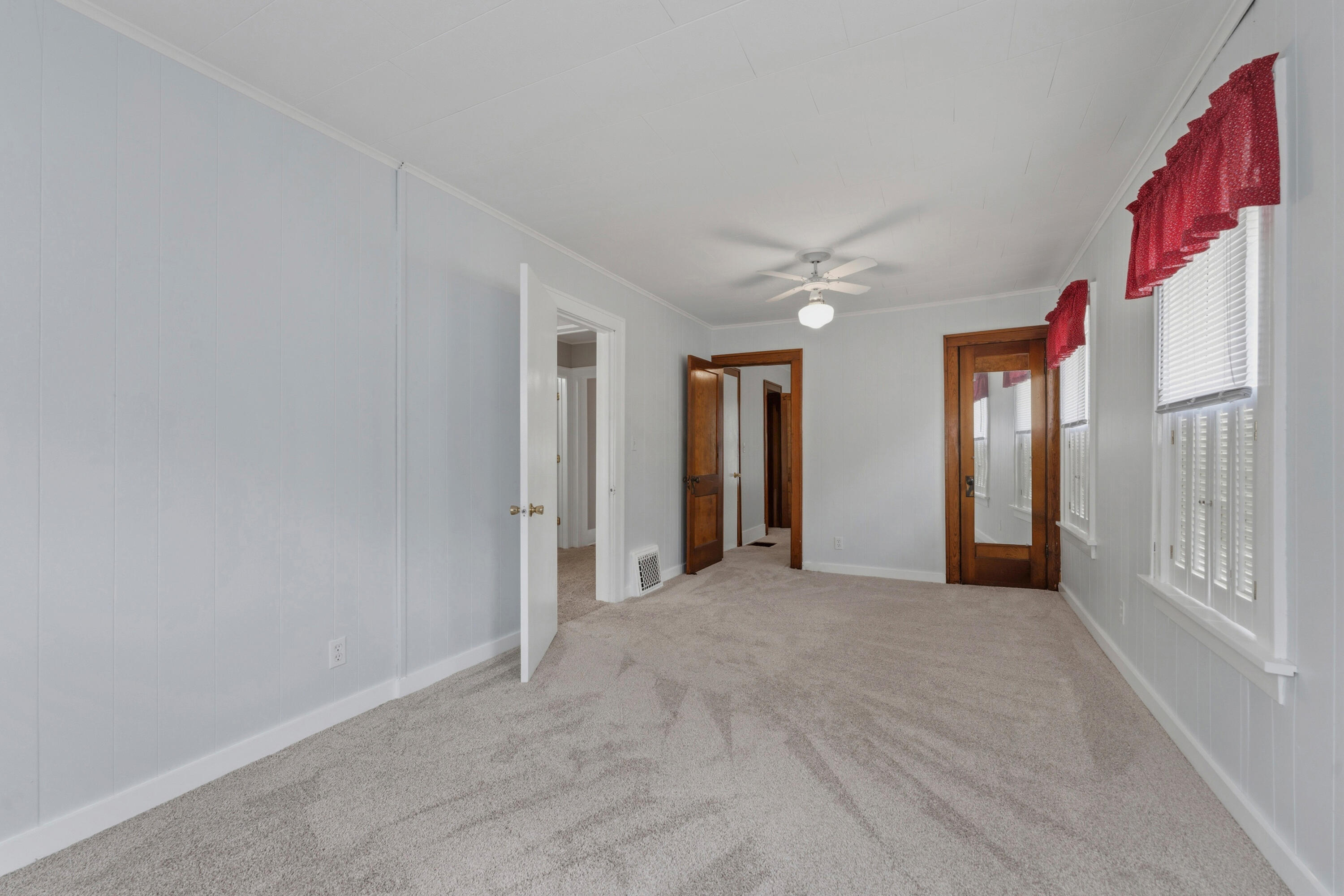 318 Whitcomb Street Kalamazoo MI 49001