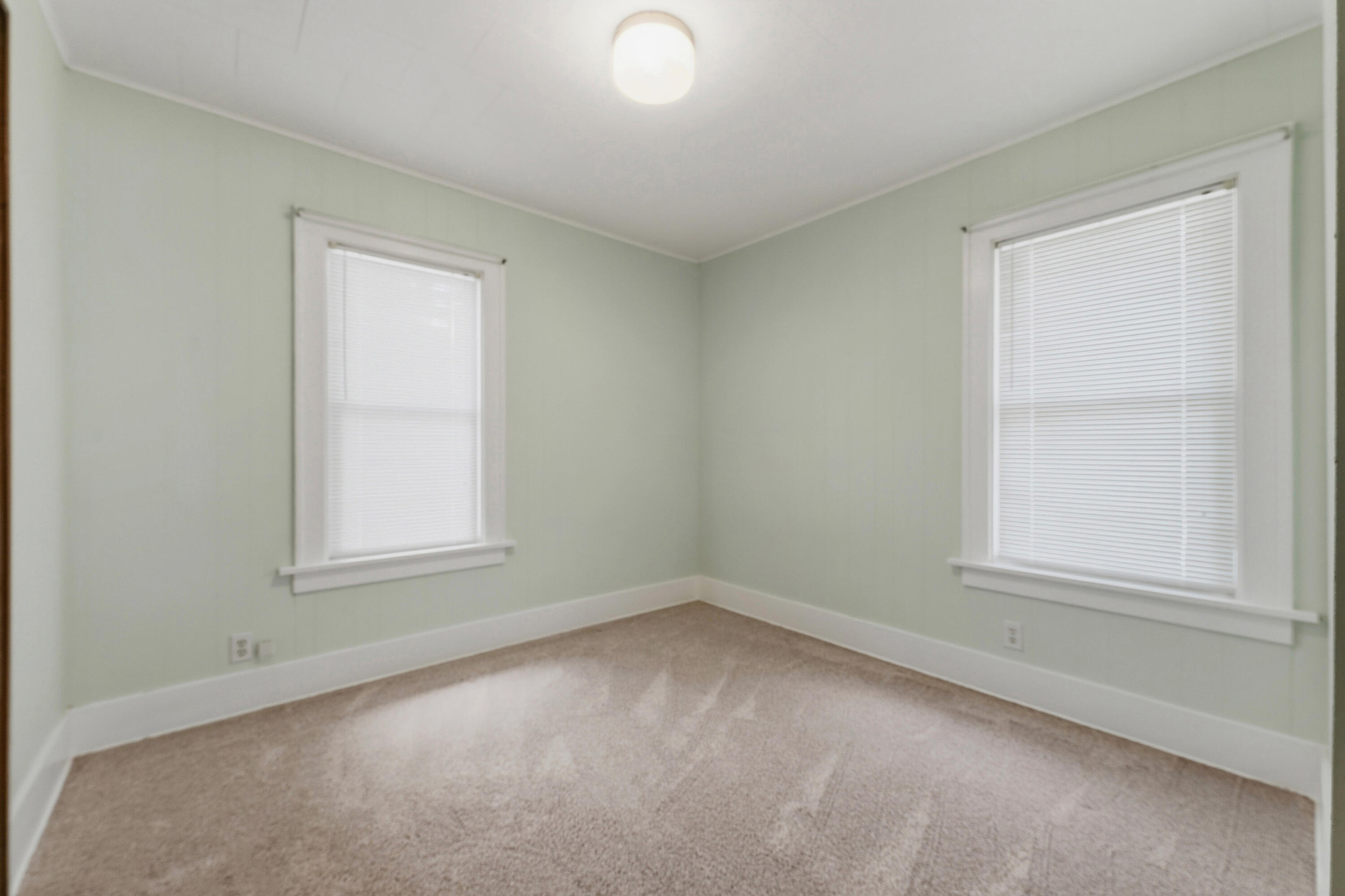 318 Whitcomb Street Kalamazoo MI 49001