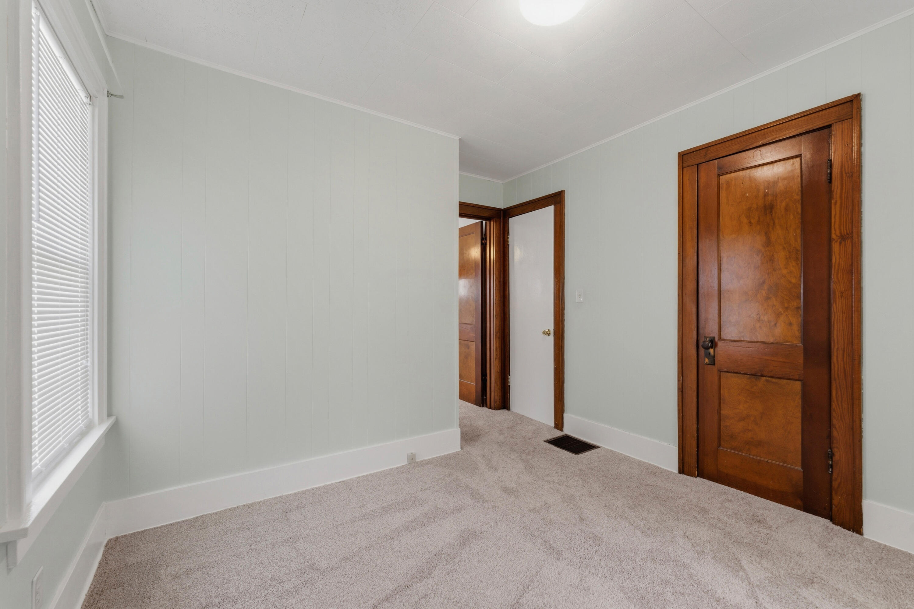 318 Whitcomb Street Kalamazoo MI 49001