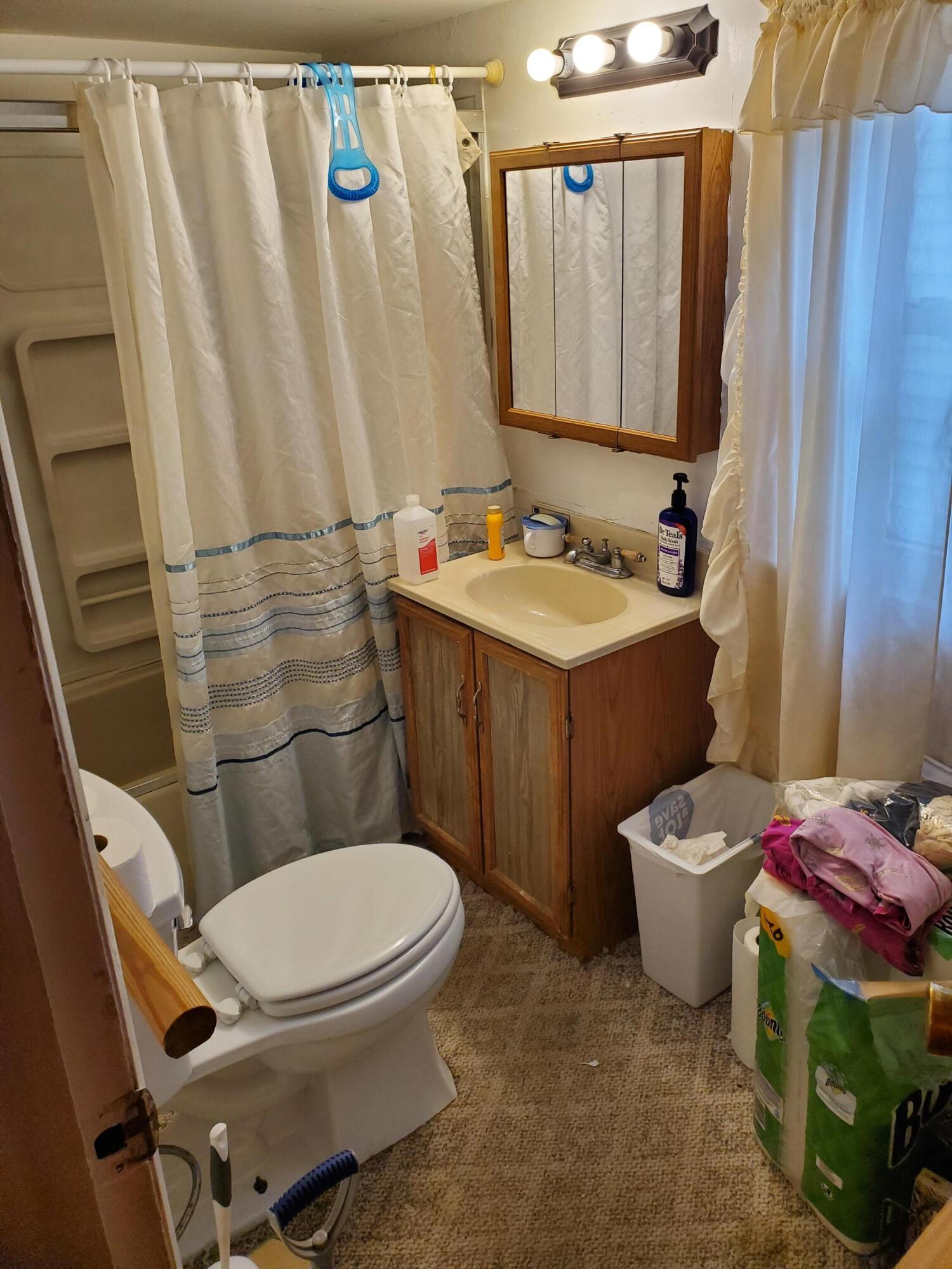 431 N Crystal Avenue Benton Harbor MI 49022