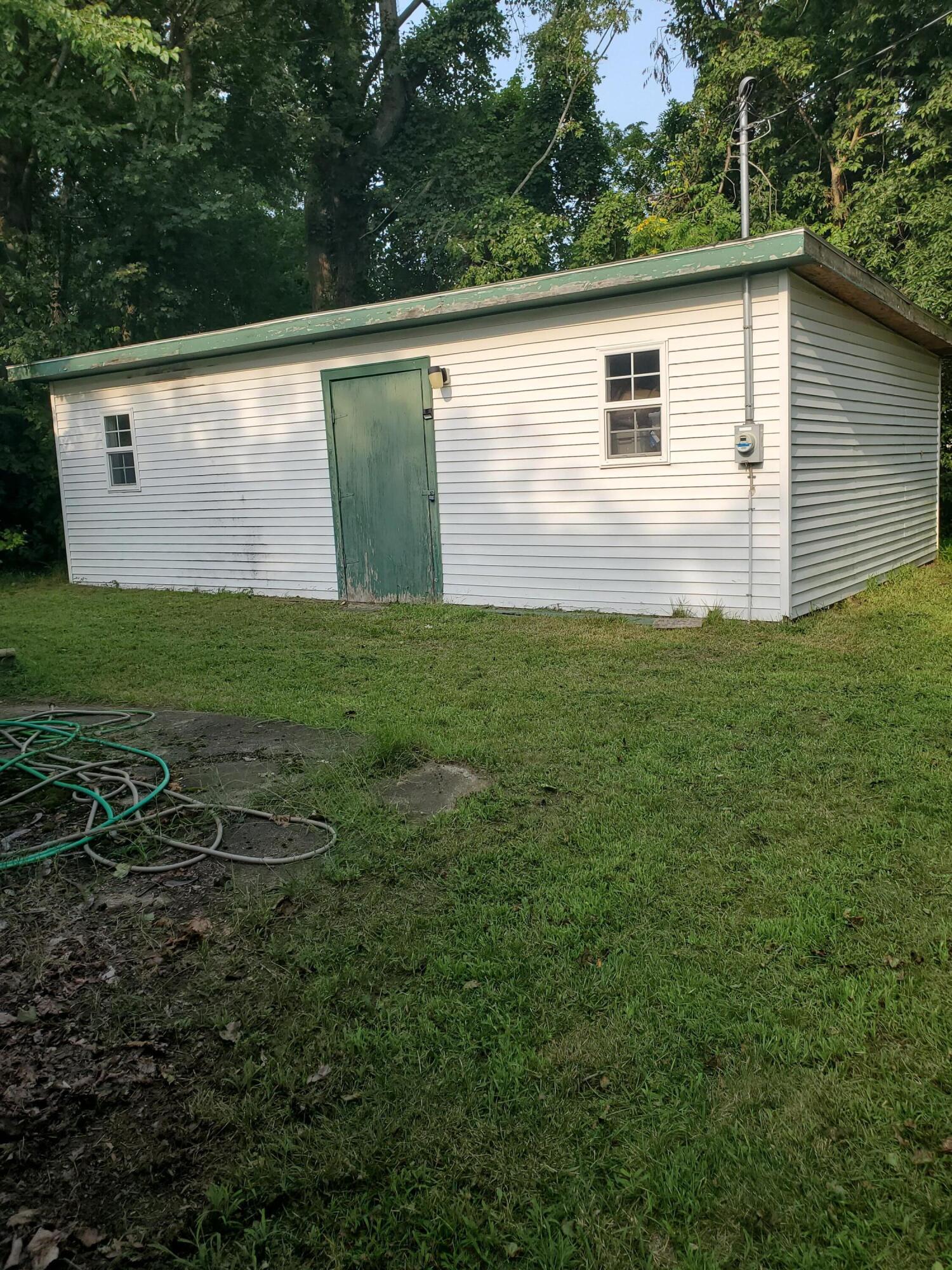 431 N Crystal Avenue Benton Harbor MI 49022