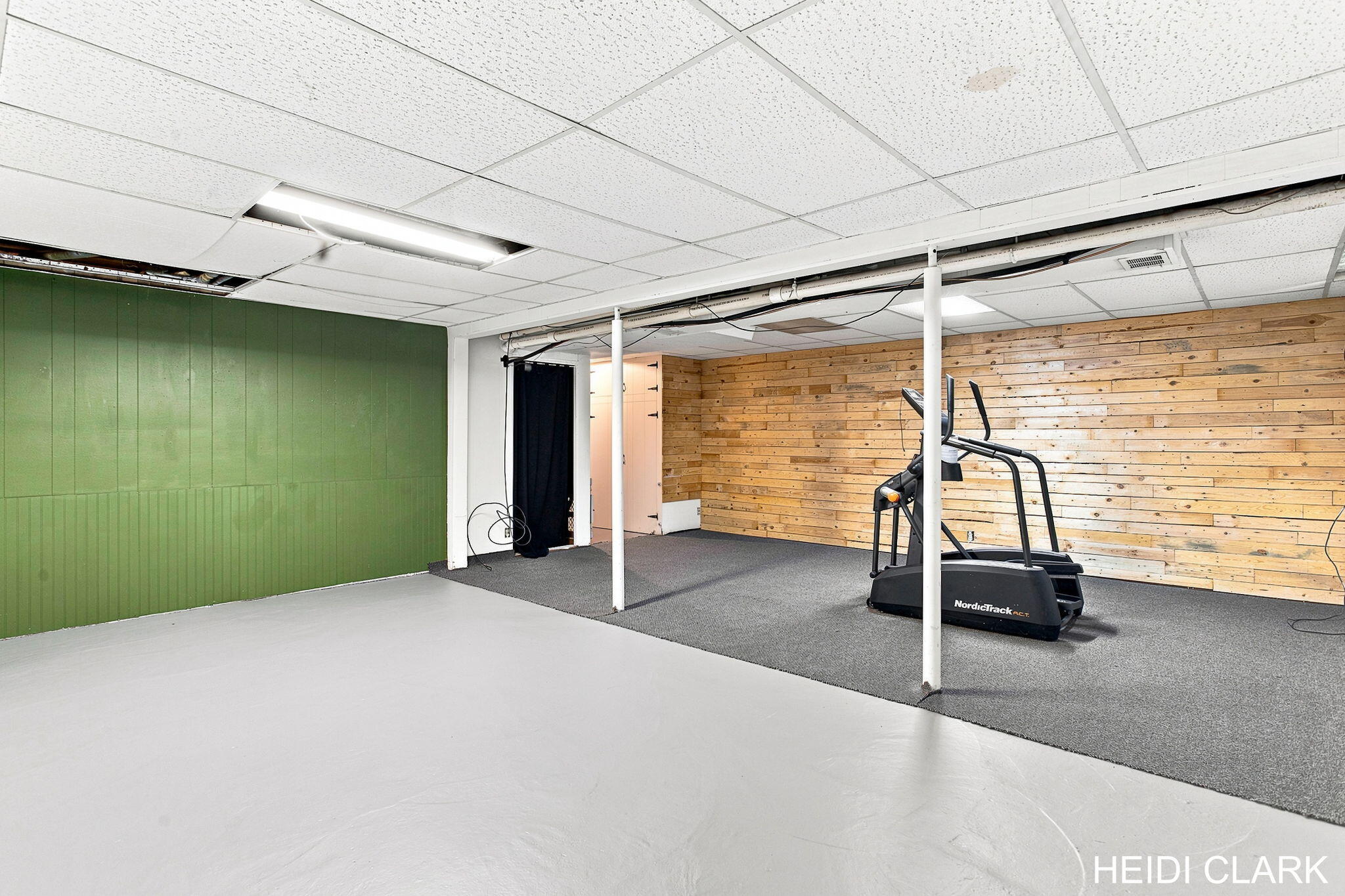 16105 Gary Avenue Grand Haven MI 49417