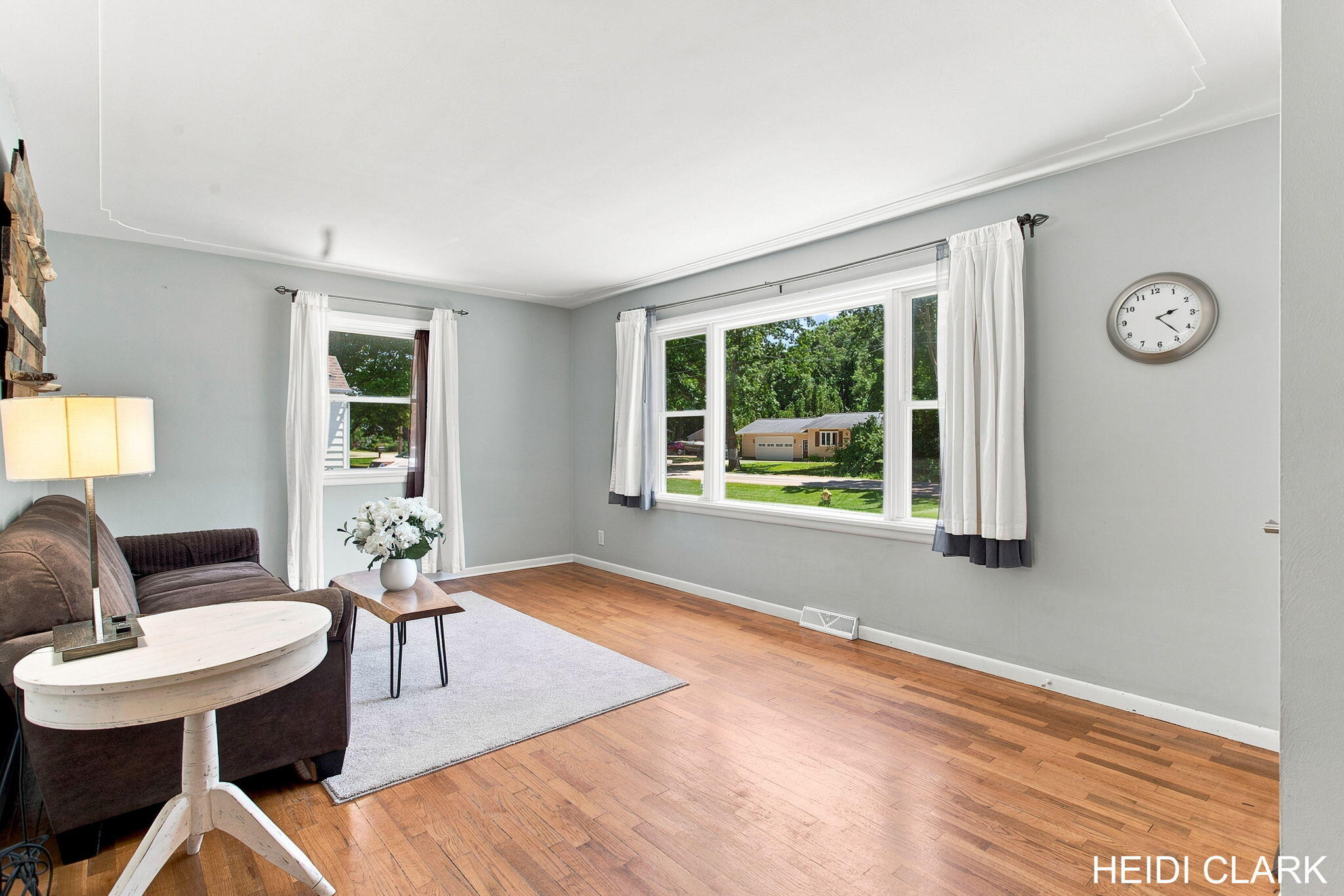 16105 Gary Avenue Grand Haven MI 49417
