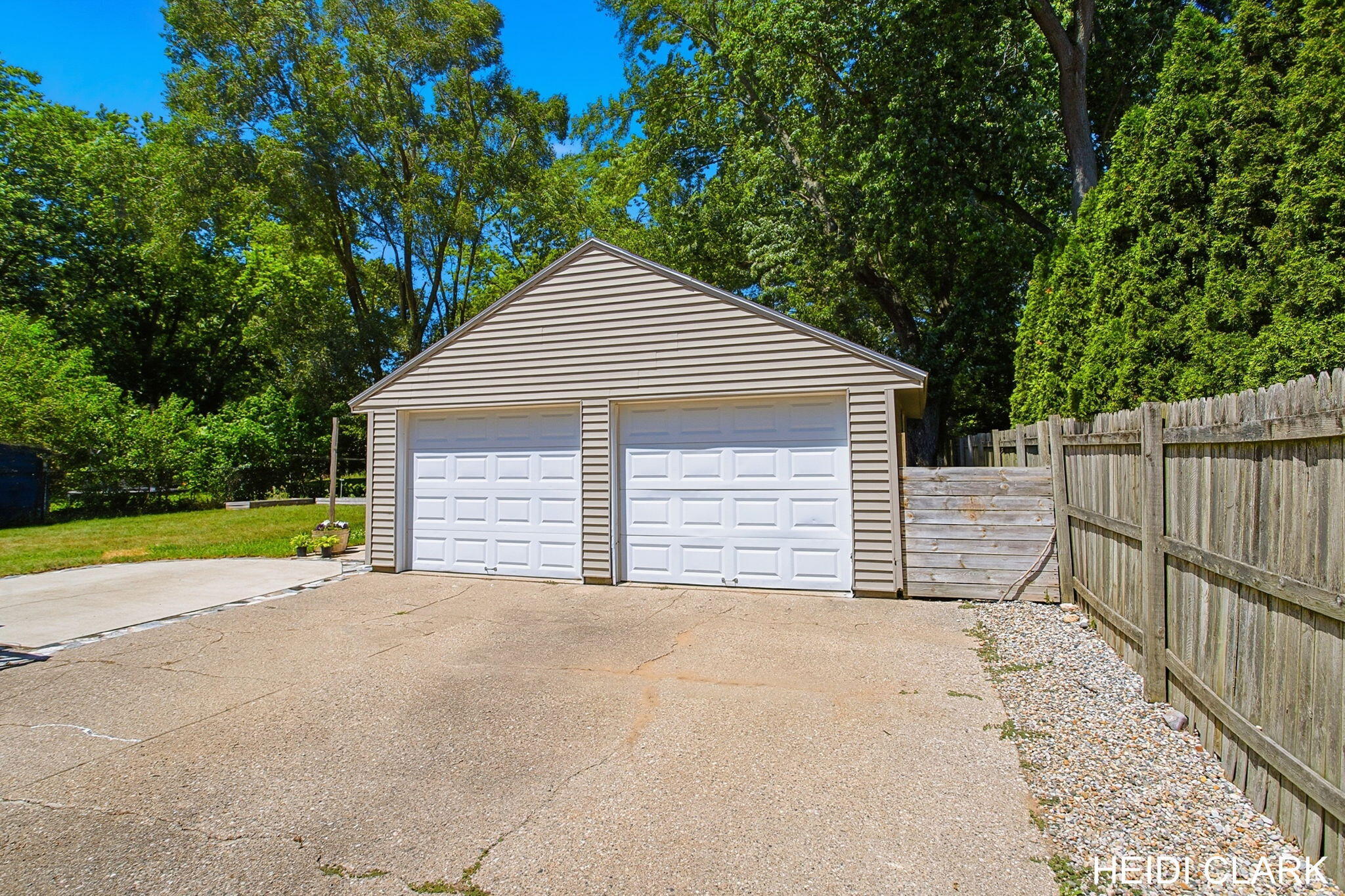 16105 Gary Avenue Grand Haven MI 49417