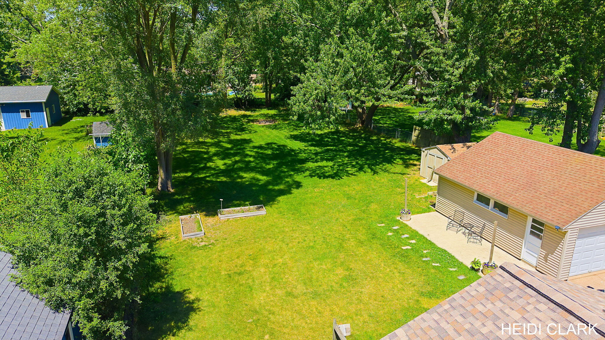 16105 Gary Avenue Grand Haven MI 49417