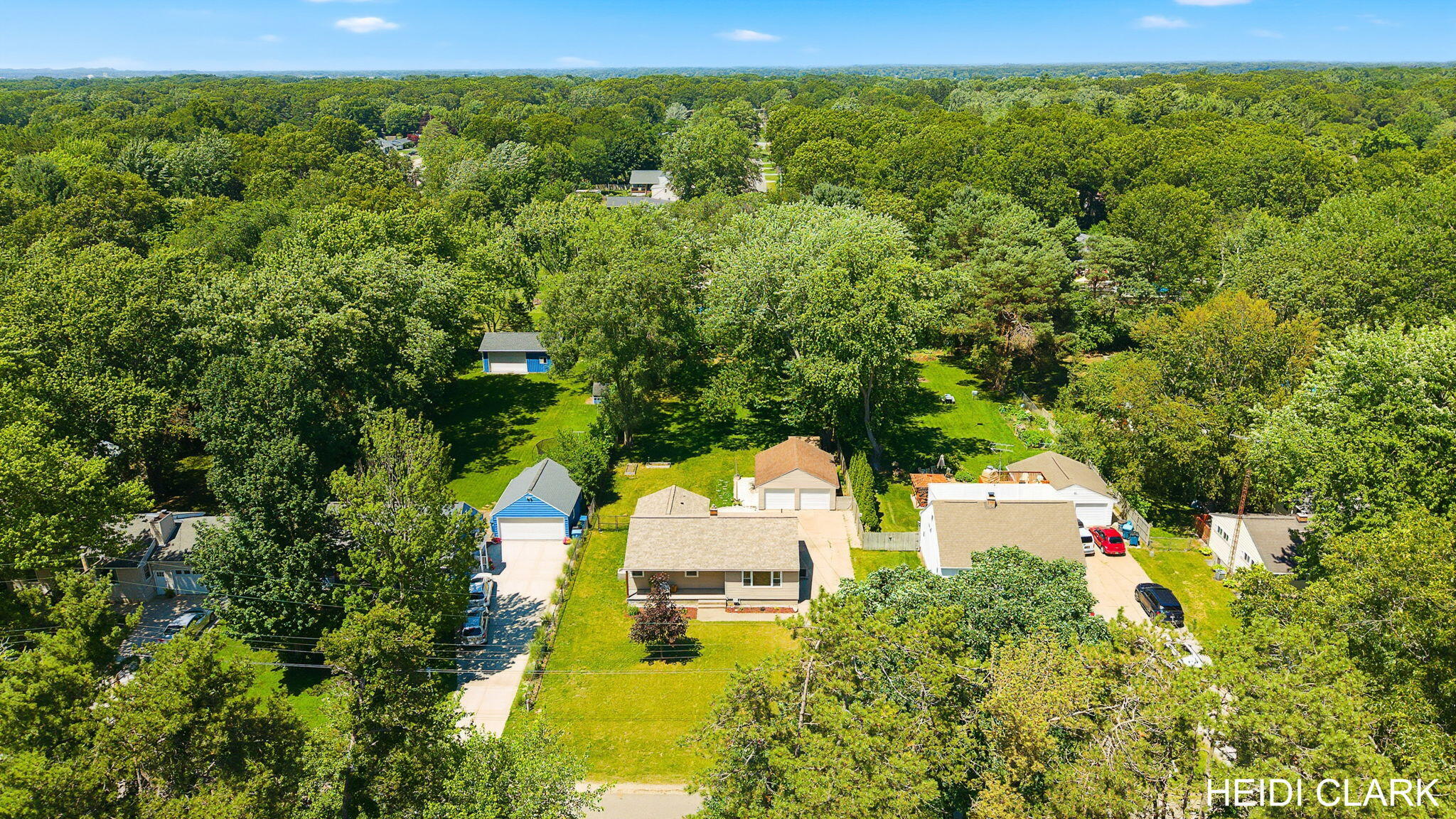 16105 Gary Avenue Grand Haven MI 49417