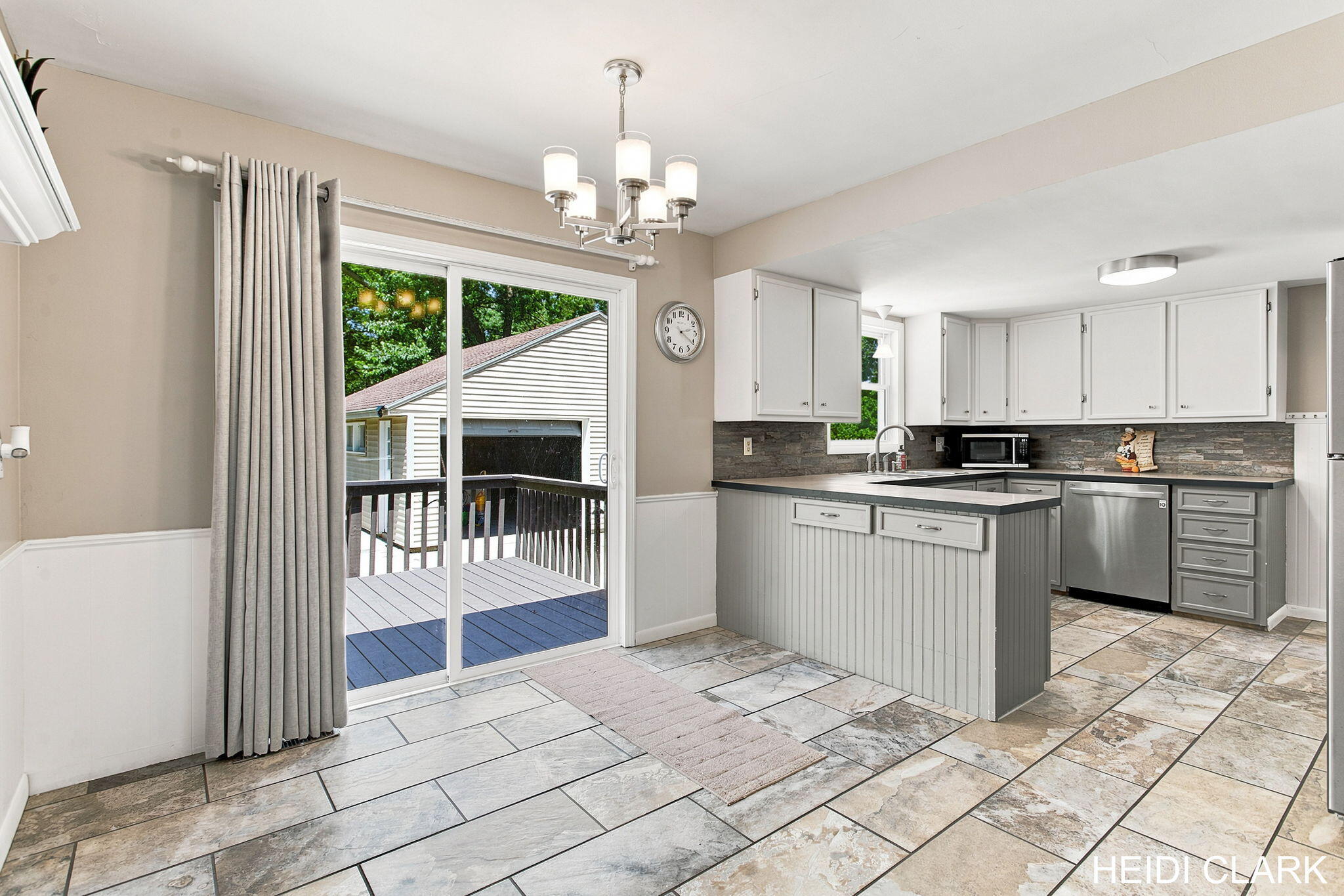 16105 Gary Avenue Grand Haven MI 49417