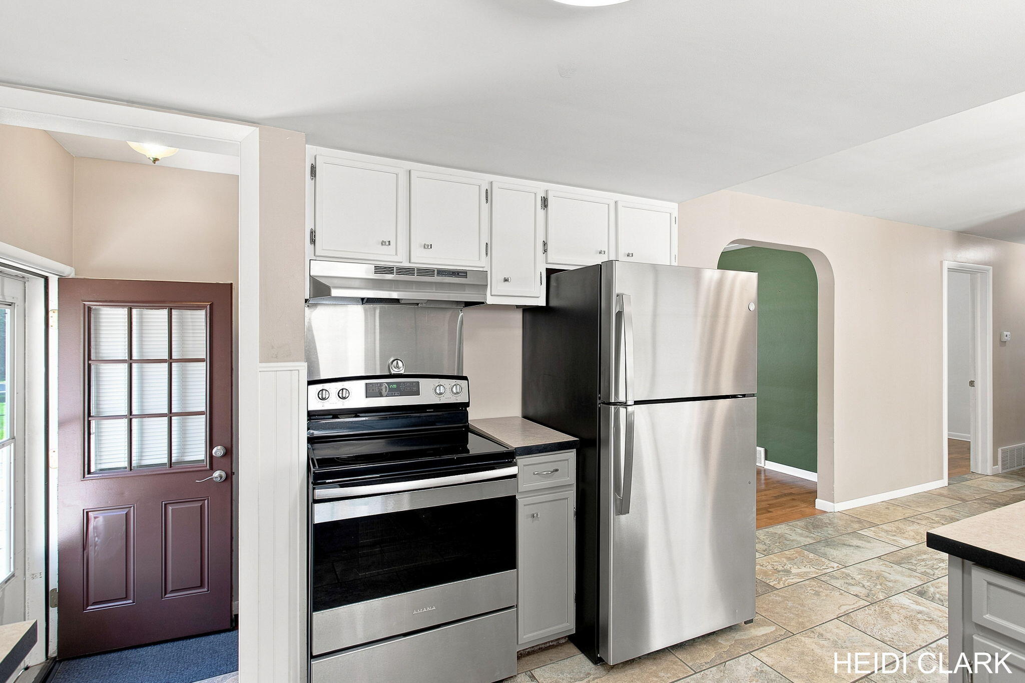 16105 Gary Avenue Grand Haven MI 49417