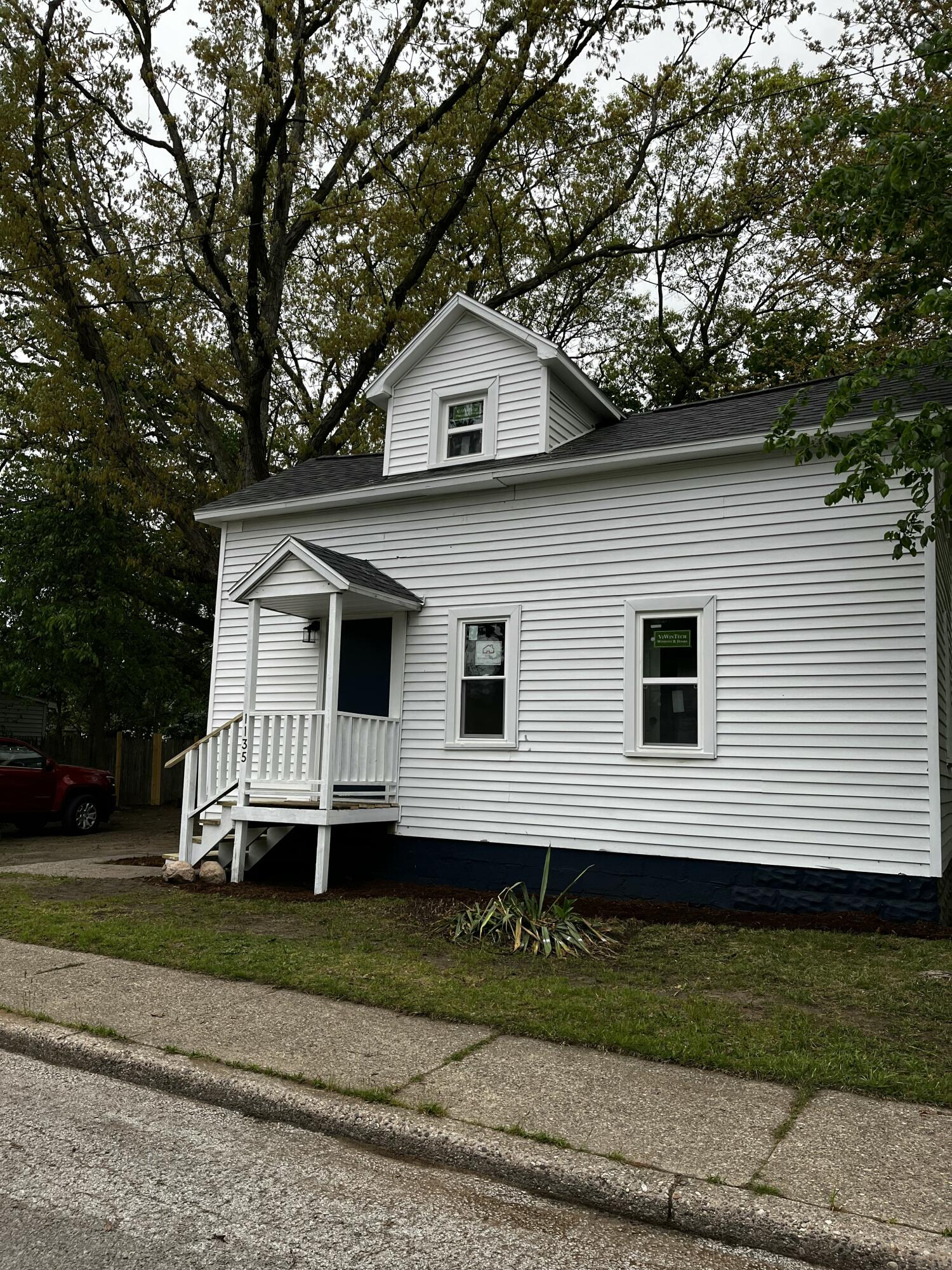 1135 Holt Street Muskegon MI 49442