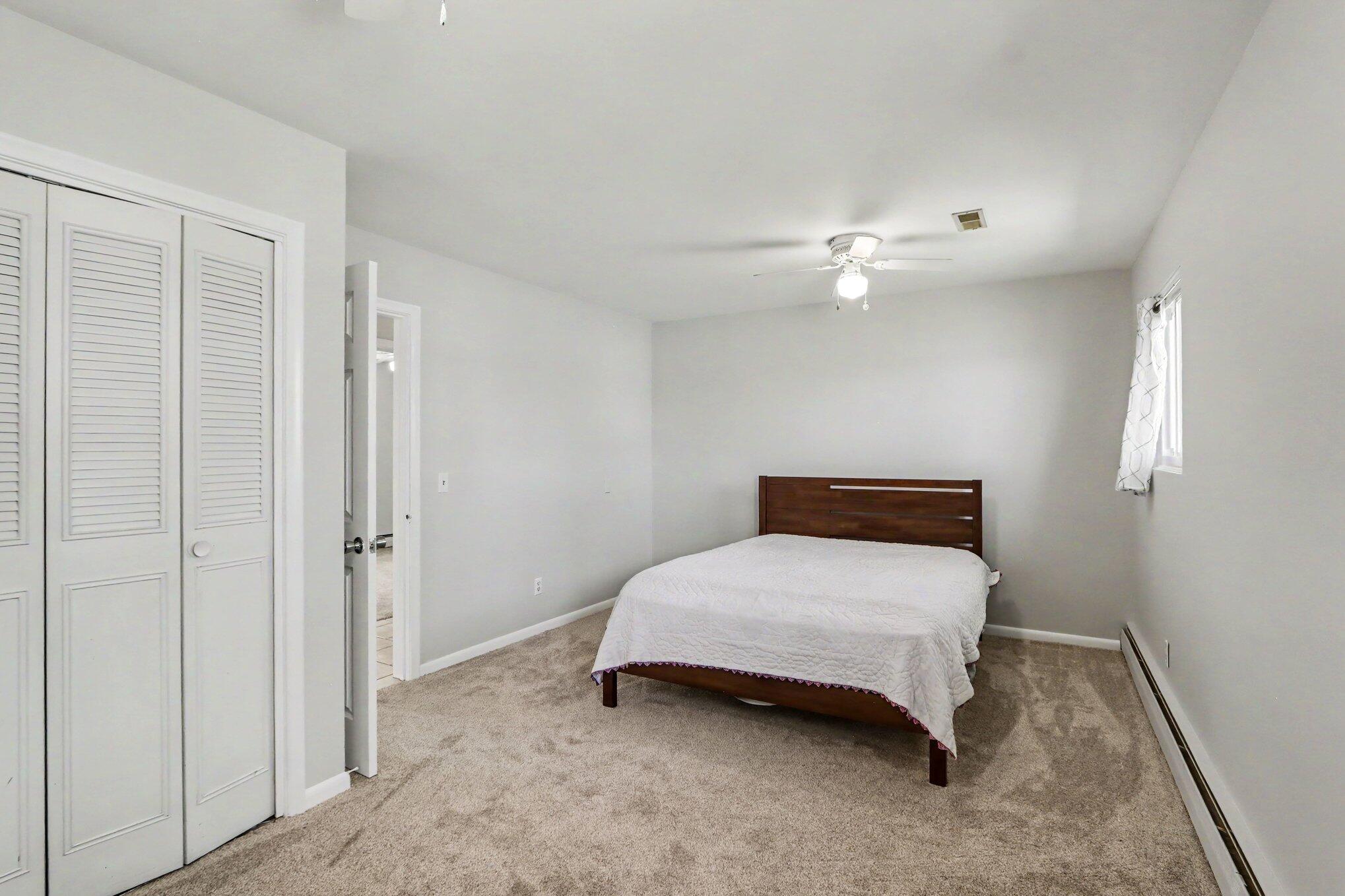 468 Crooked Lake Drive W Kalamazoo MI 49009